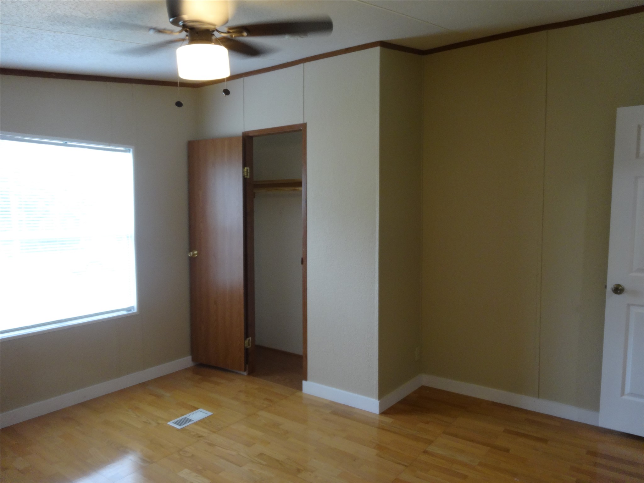 1220 8th Street A Property Photo 8