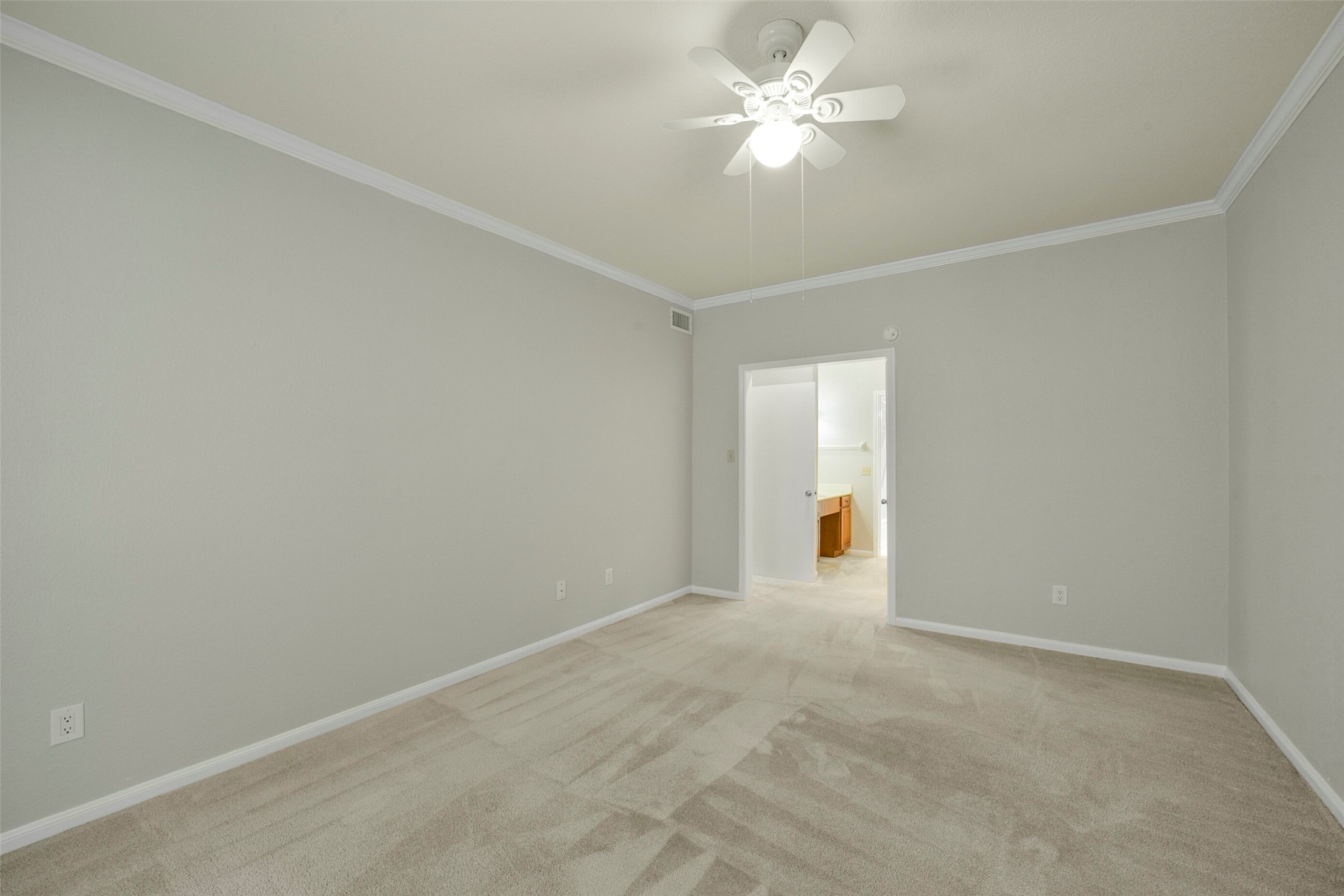 2400 N Braeswood Boulevard 213 Property Photo 16