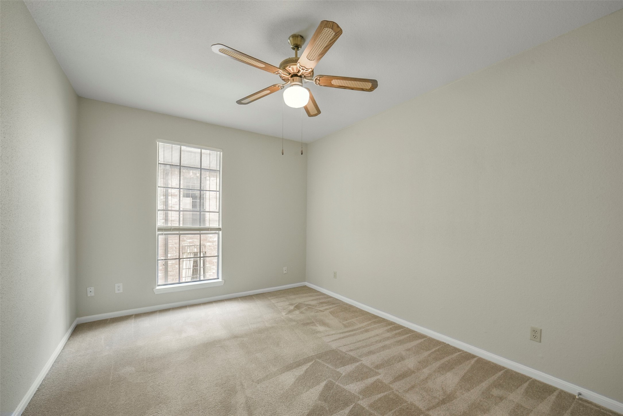 2400 N Braeswood Boulevard 213 Property Photo 21