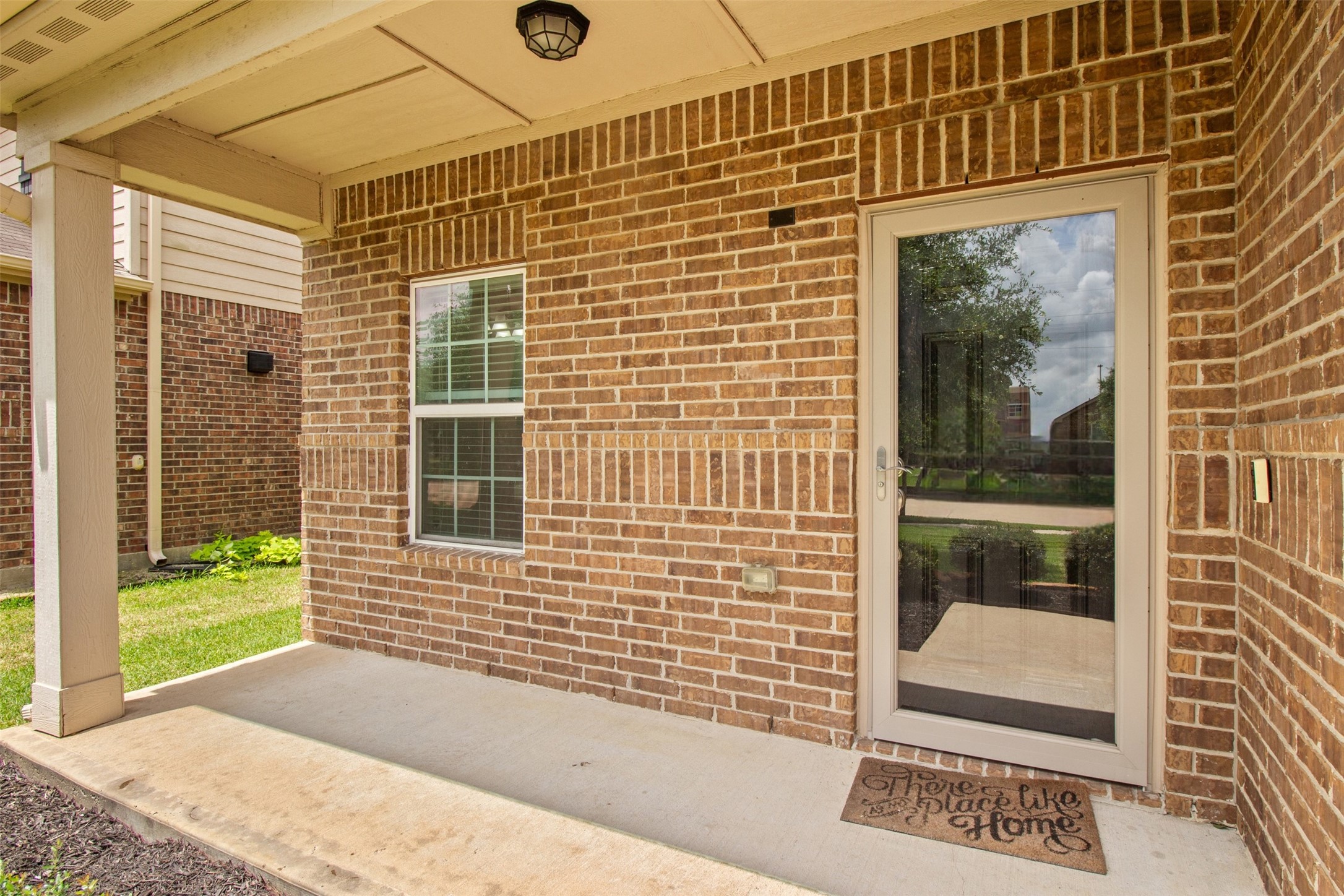 9426 Grand Spark Drive Property Photo 2