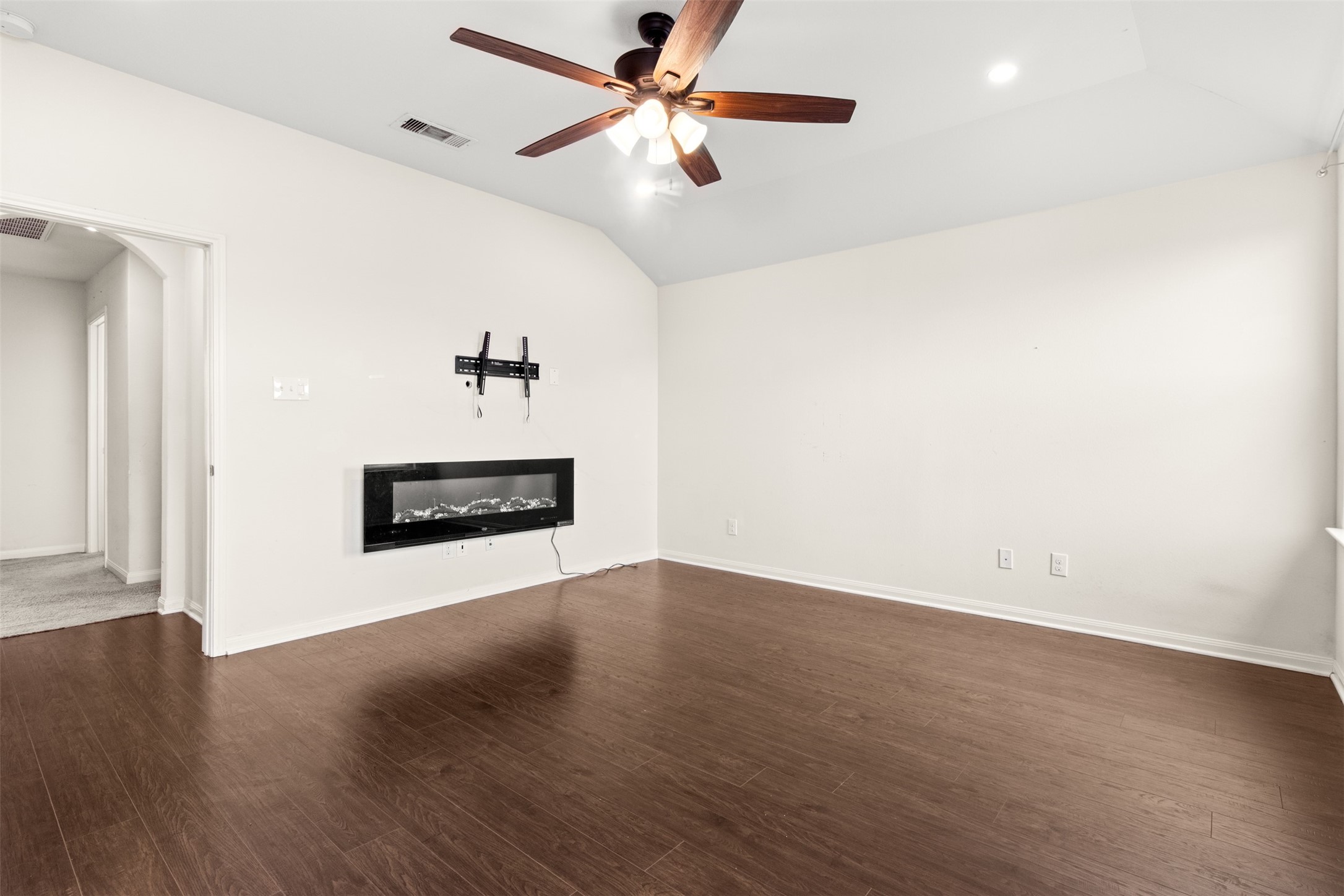 9426 Grand Spark Drive Property Photo 15