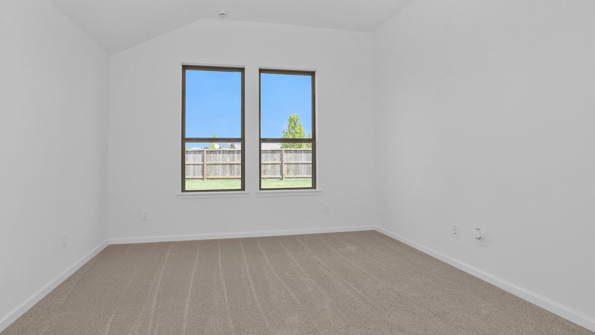 214 Shining Succulent Drive Property Photo 8