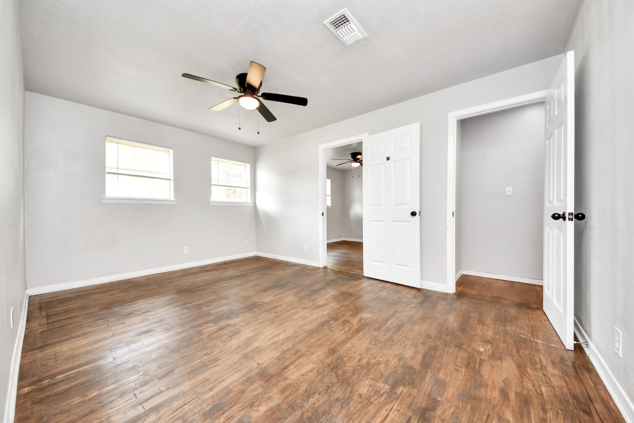 505 Jasmine Street Property Photo 11