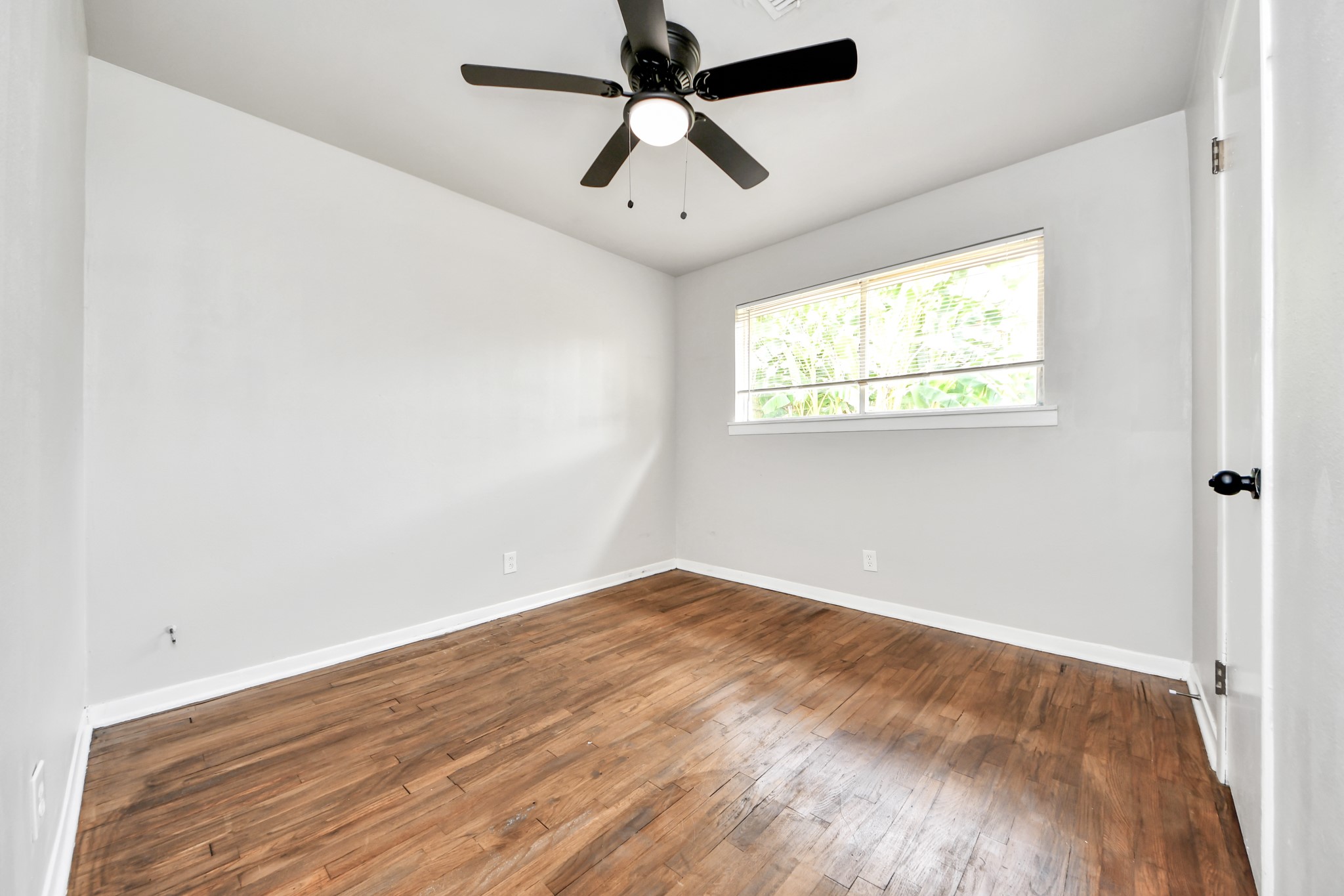 505 Jasmine Street Property Photo 16