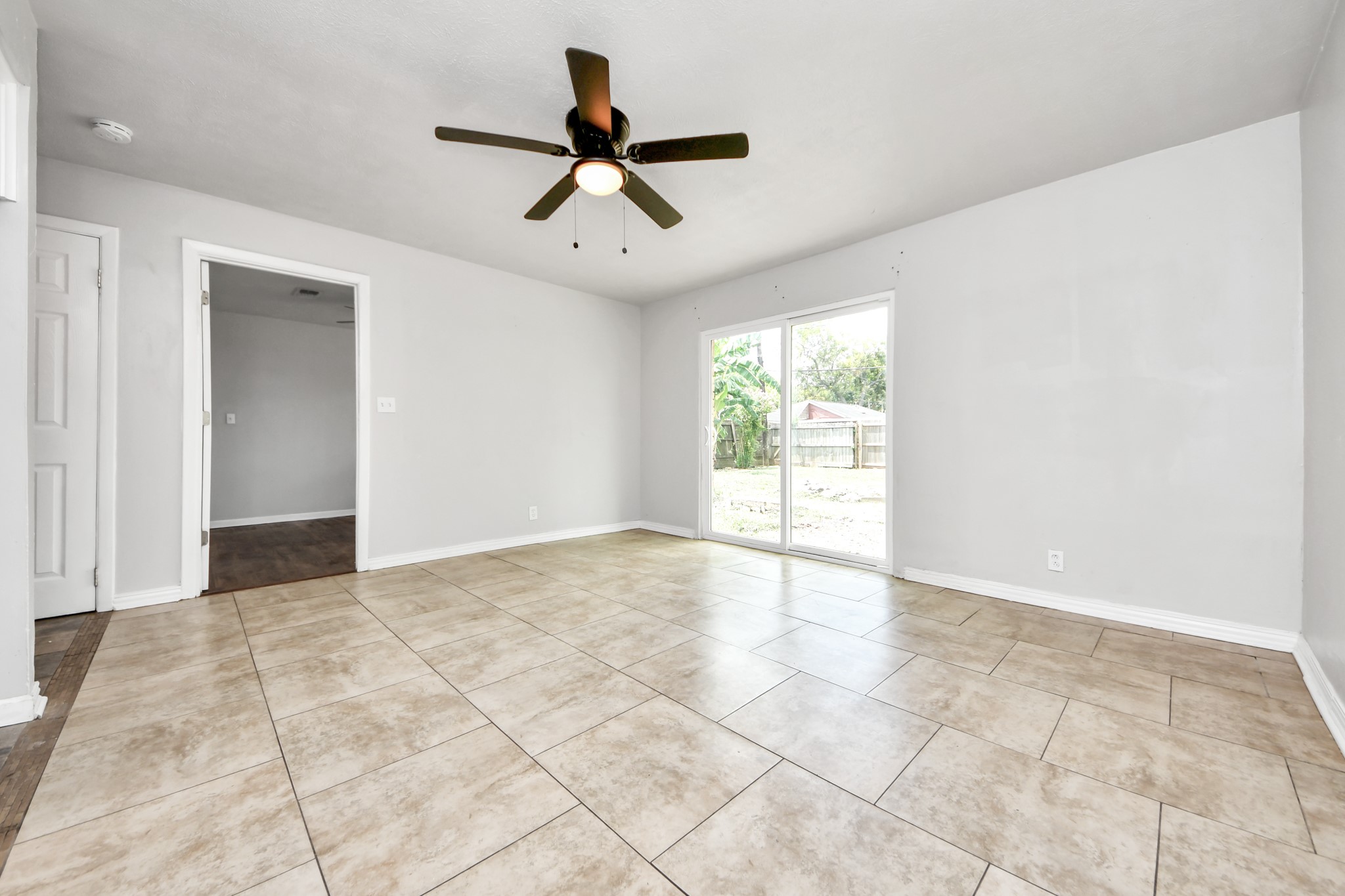 505 Jasmine Street Property Photo 22