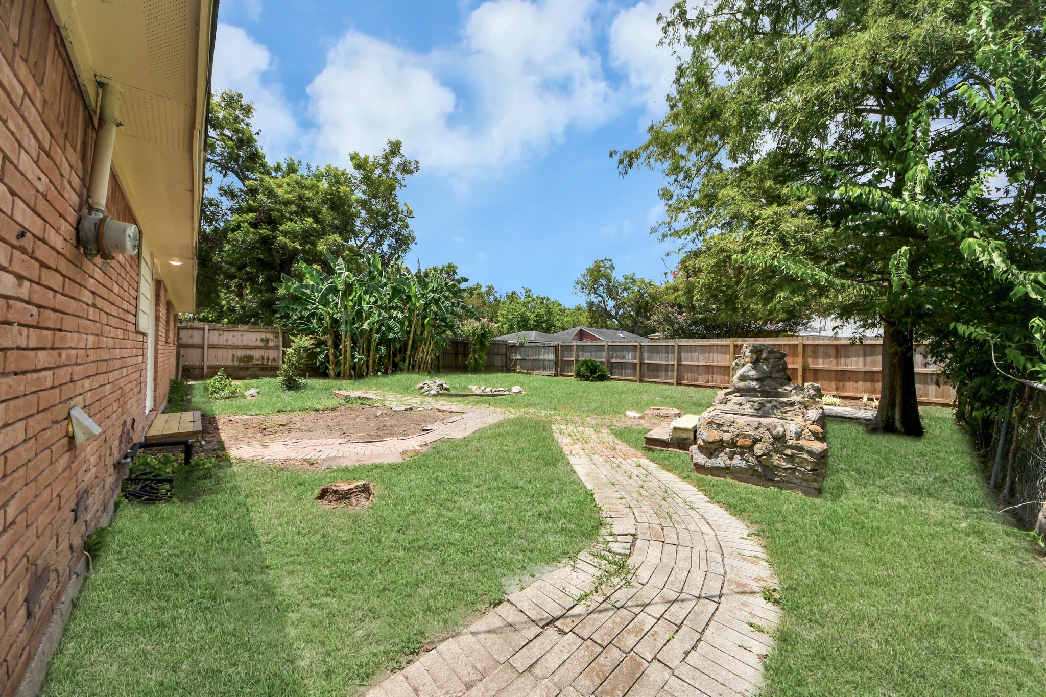 505 Jasmine Street Property Photo 37