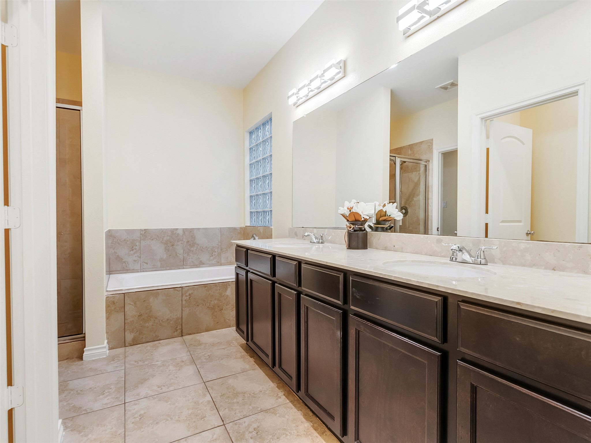 7923 Ashford Trace Drive Property Photo 29
