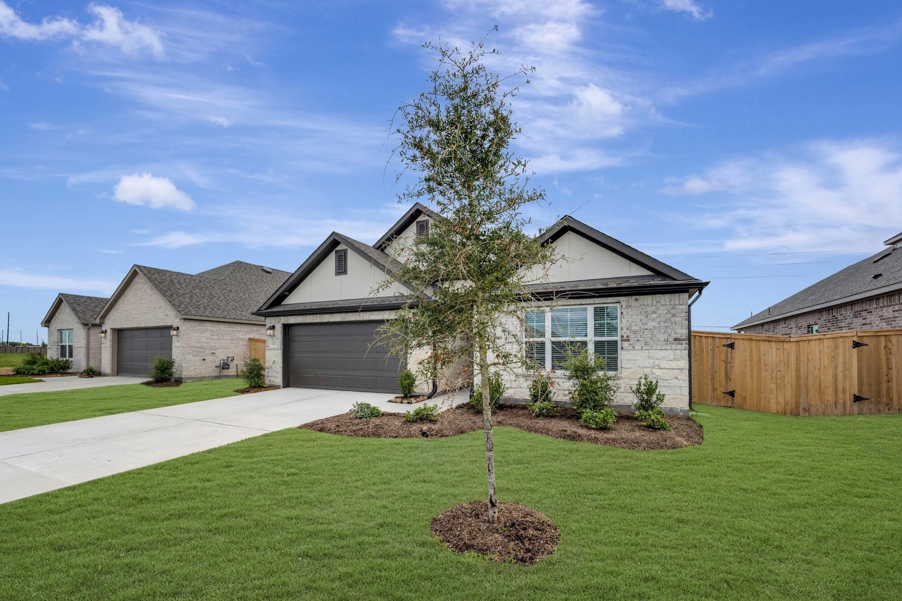 2123 Lone Bronco Boulevard Property Photo 12