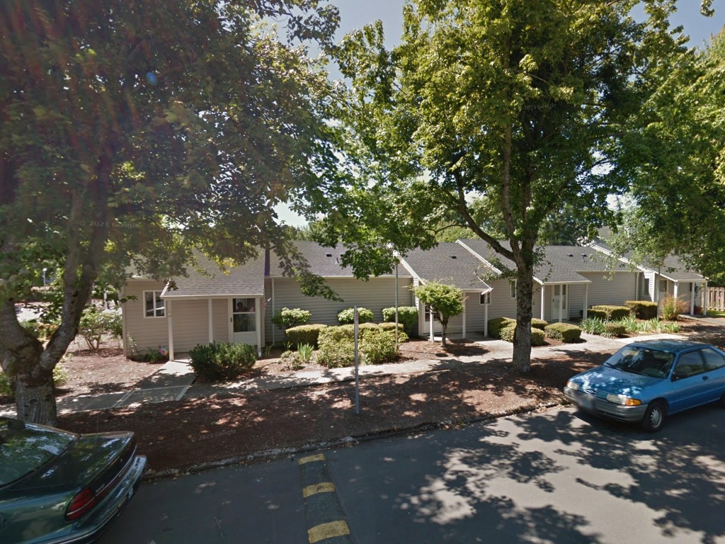 615 W Heintz St 50 Property Photo 2