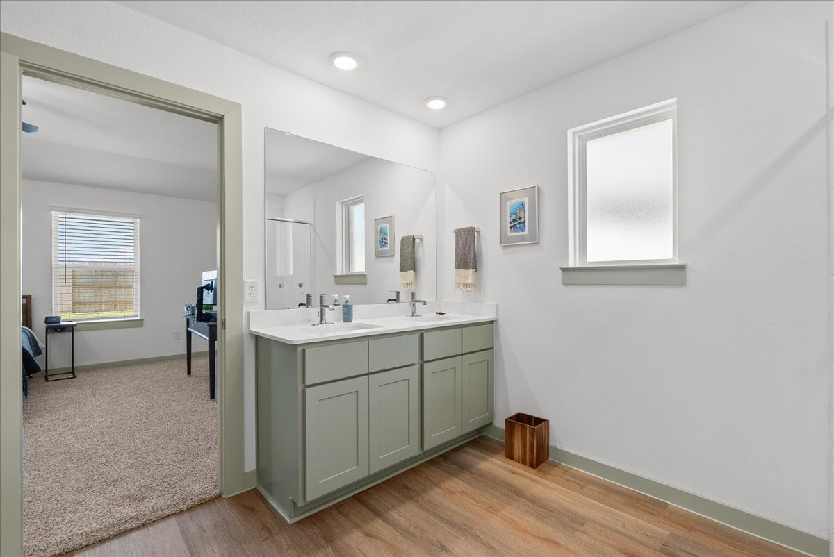 13922 Bay Crest Property Photo 24