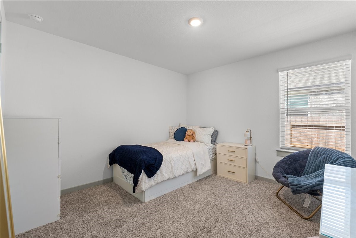 13922 Bay Crest Property Photo 27