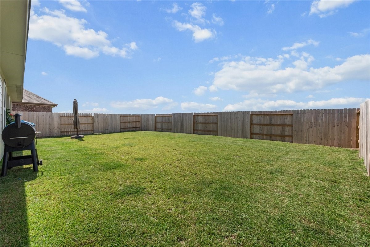 13922 Bay Crest Property Photo 33