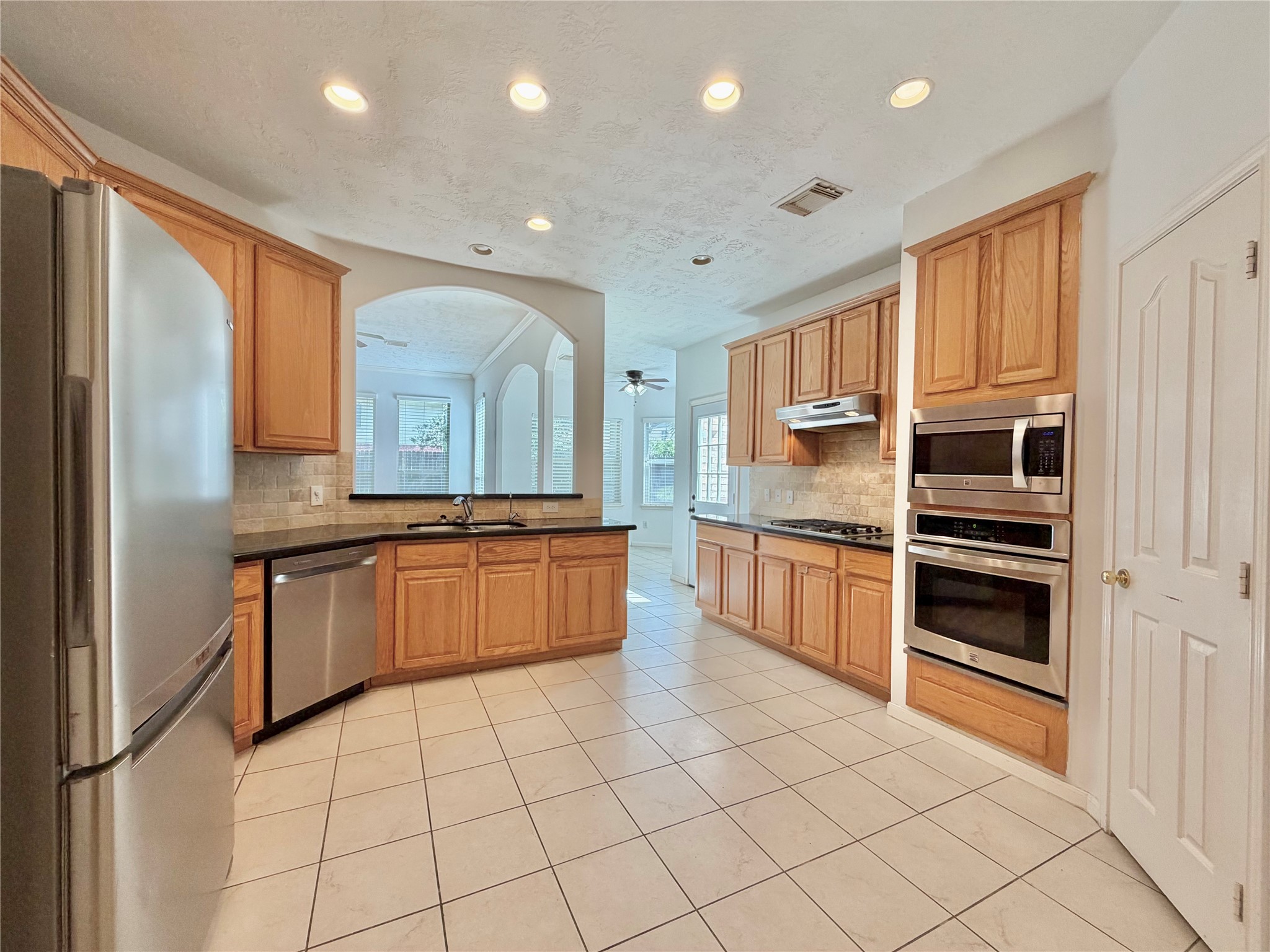 22318 Rue Canyon Court Property Photo 17