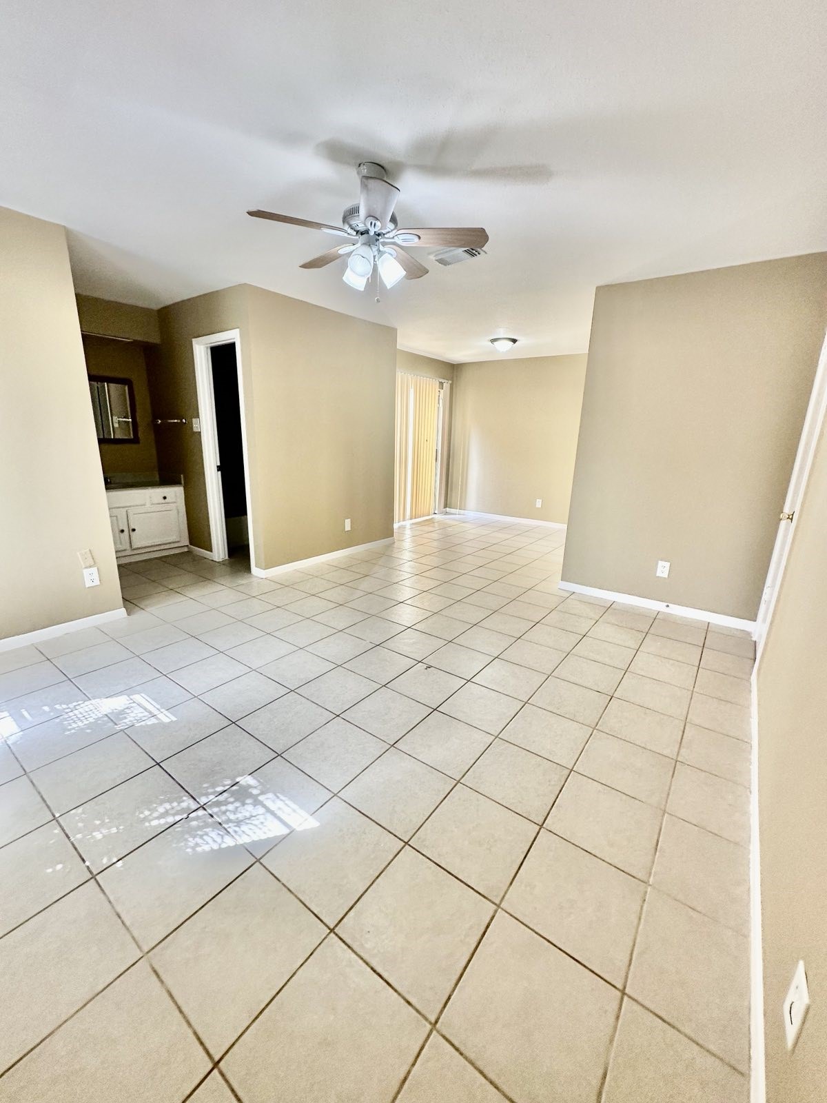 2526 Valley Forest Drive Property Photo 11