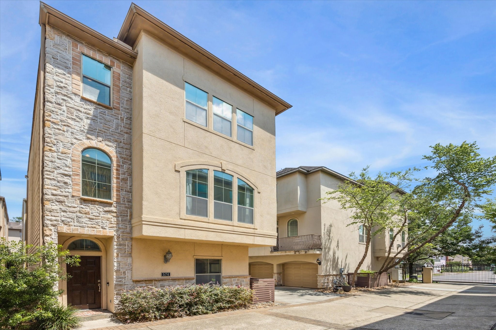 574 Bomar Street Property Photo