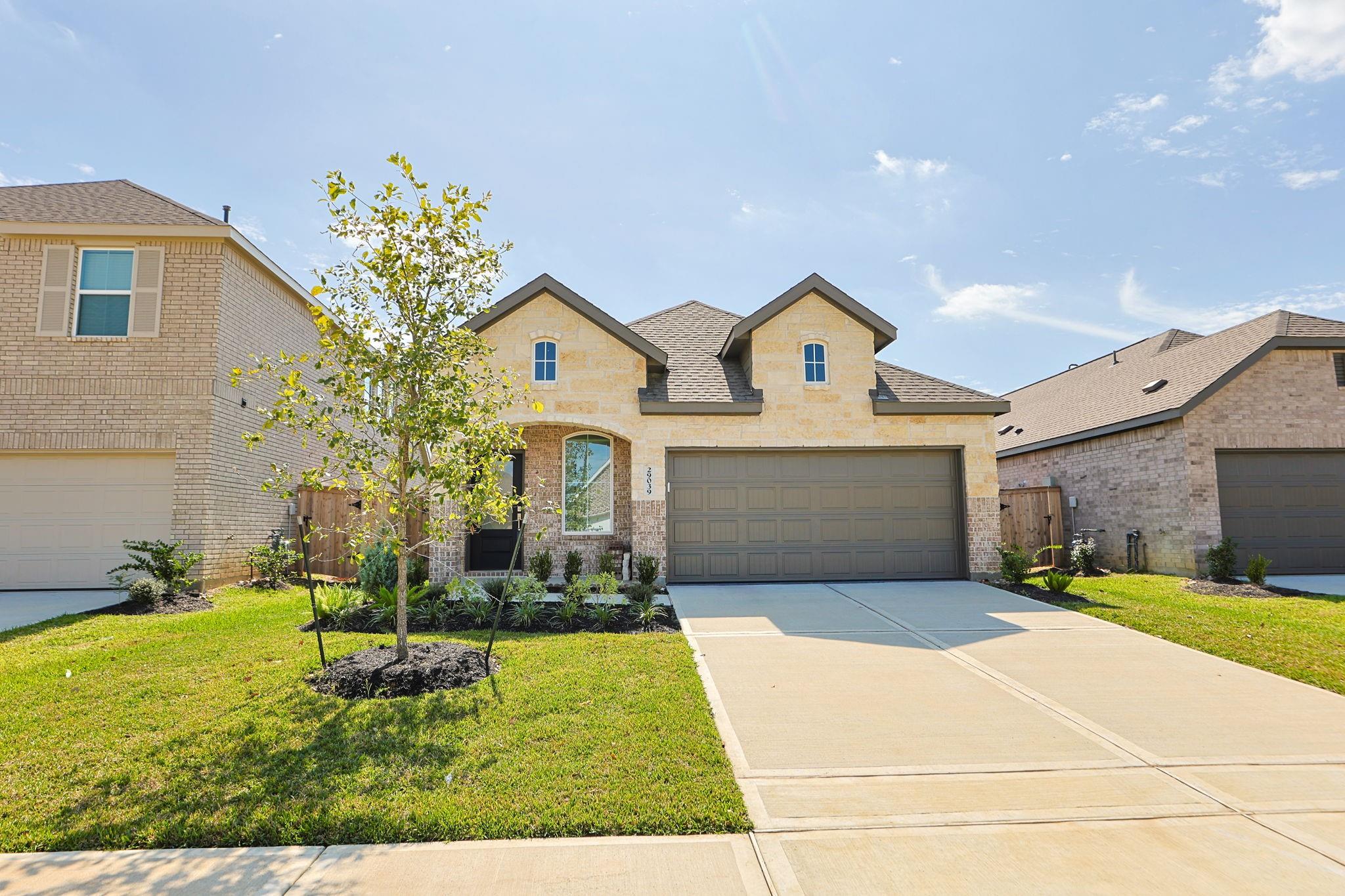 29039 Bison Haven Drive Property Photo 1