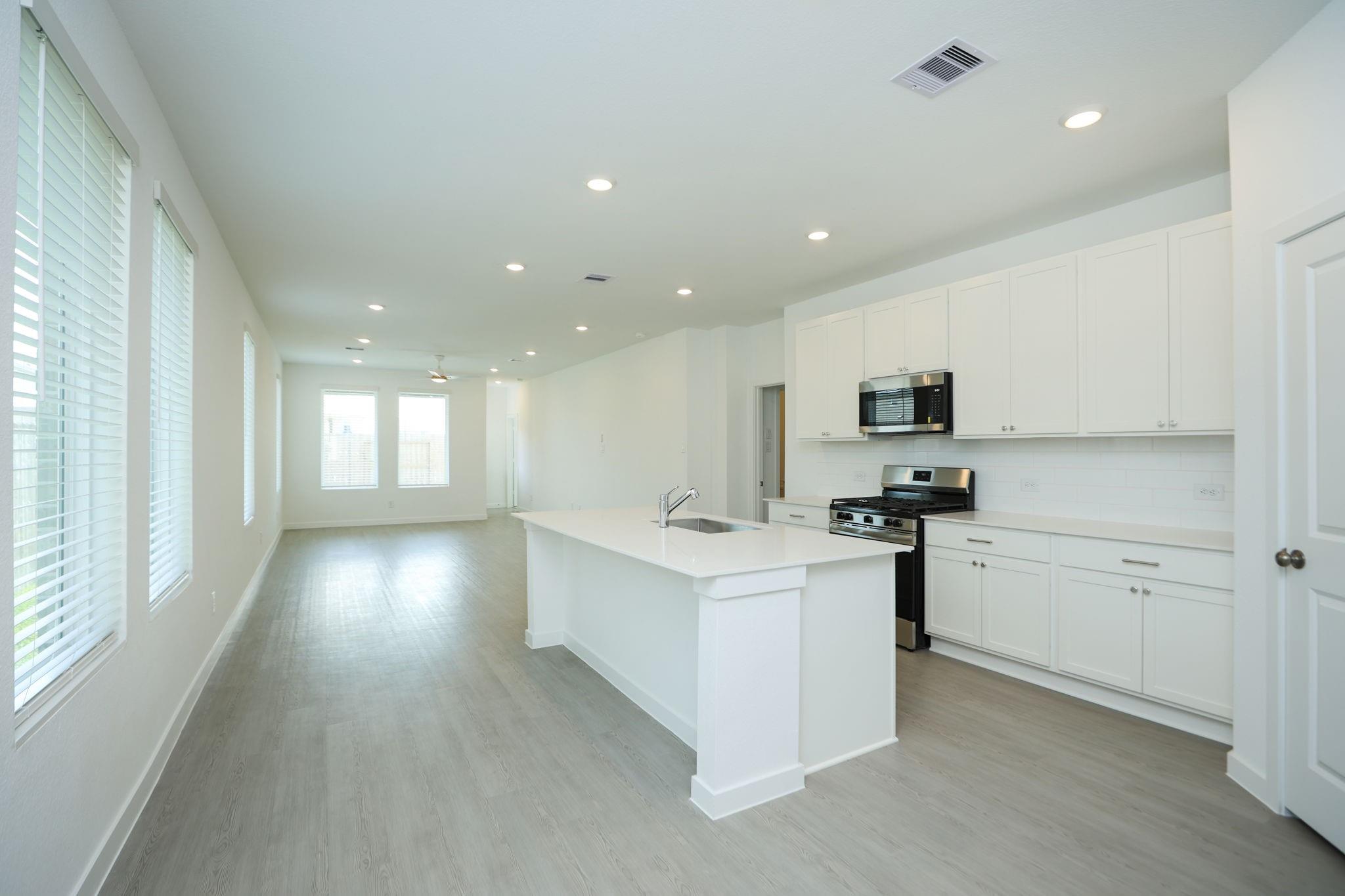 29039 Bison Haven Drive Property Photo 7