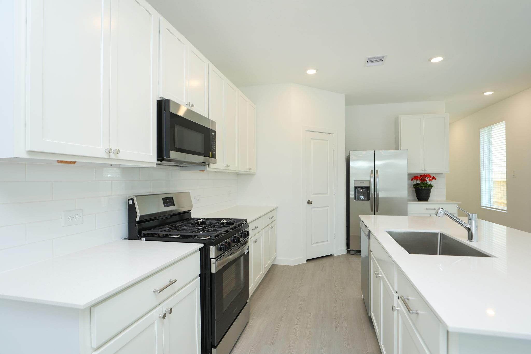 29039 Bison Haven Drive Property Photo 11