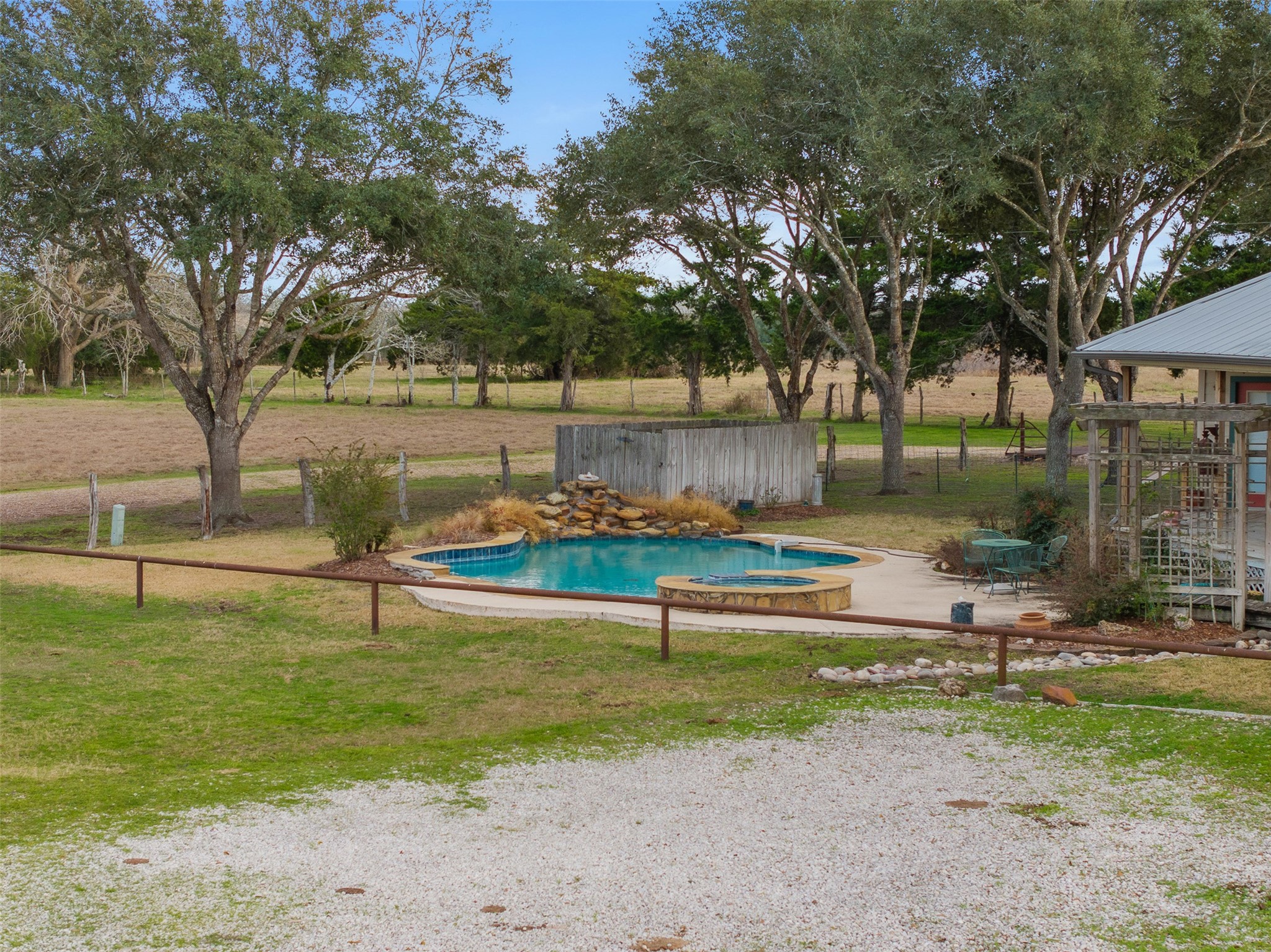2346 Bruno Road Property Photo 7