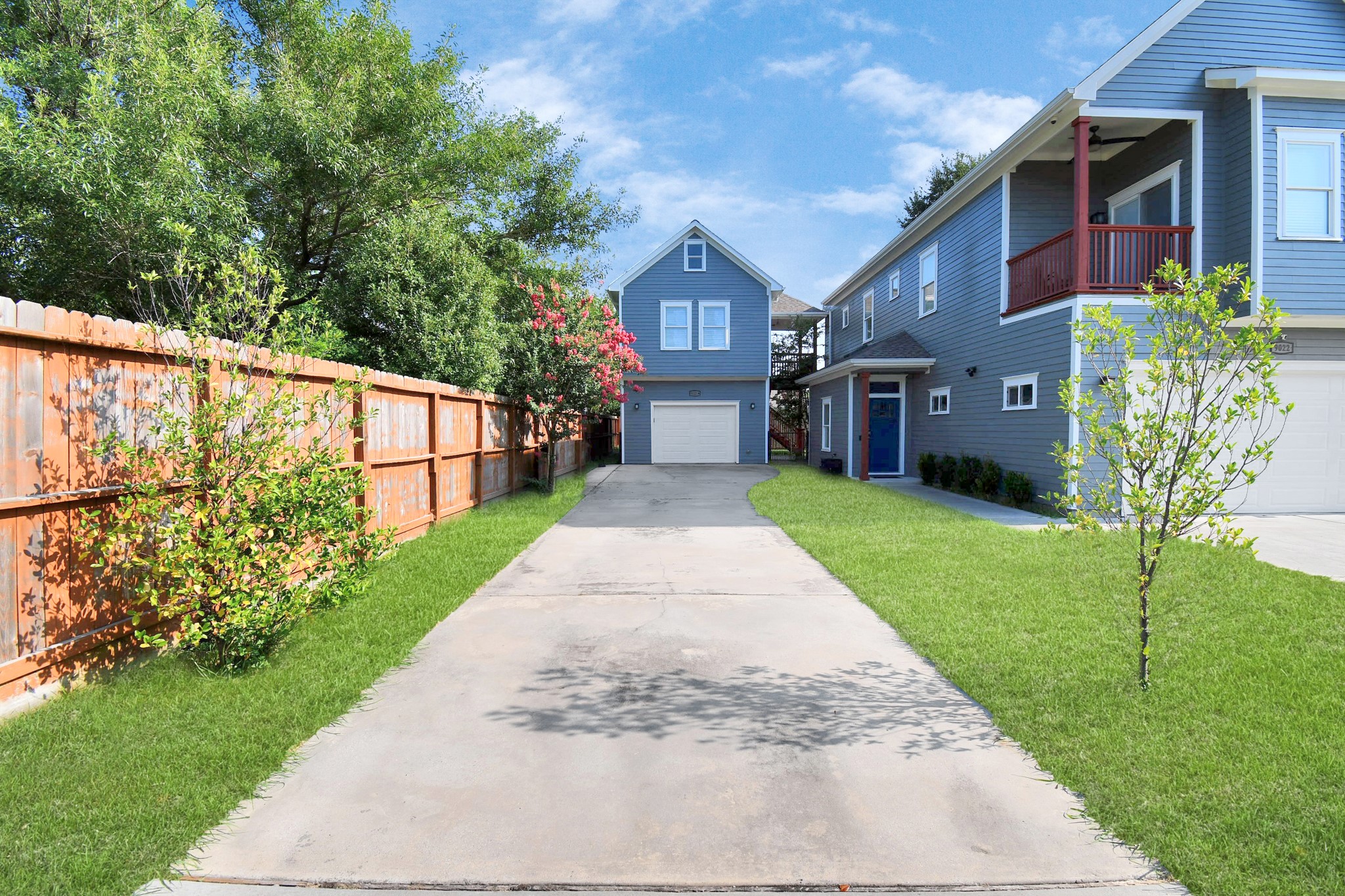 9022 Topaz Street A Property Photo 2