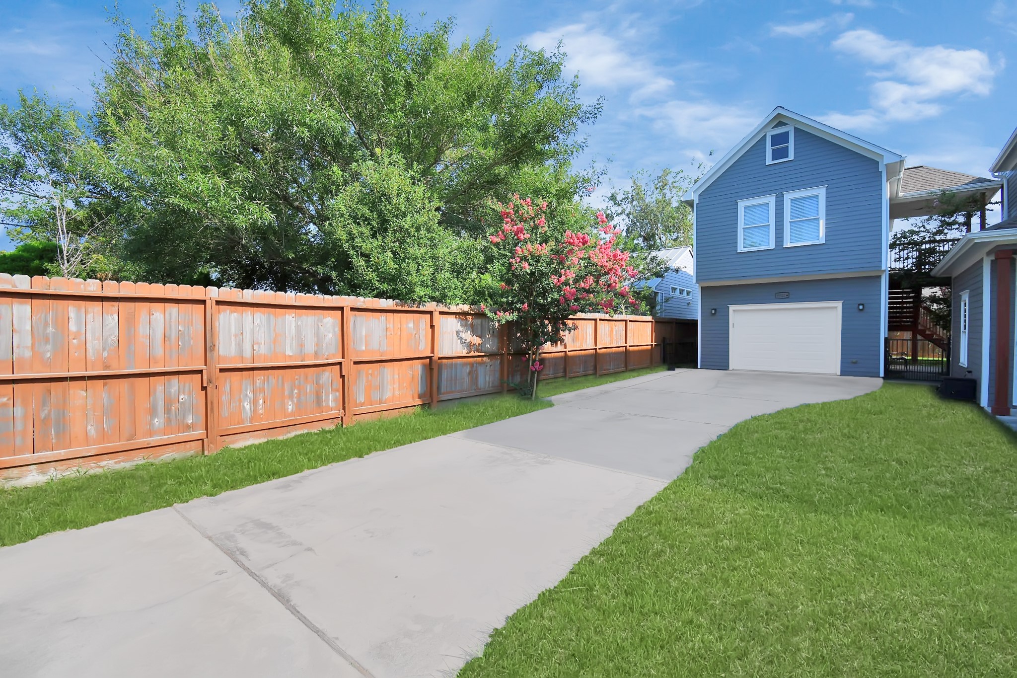 9022 Topaz Street A Property Photo 29