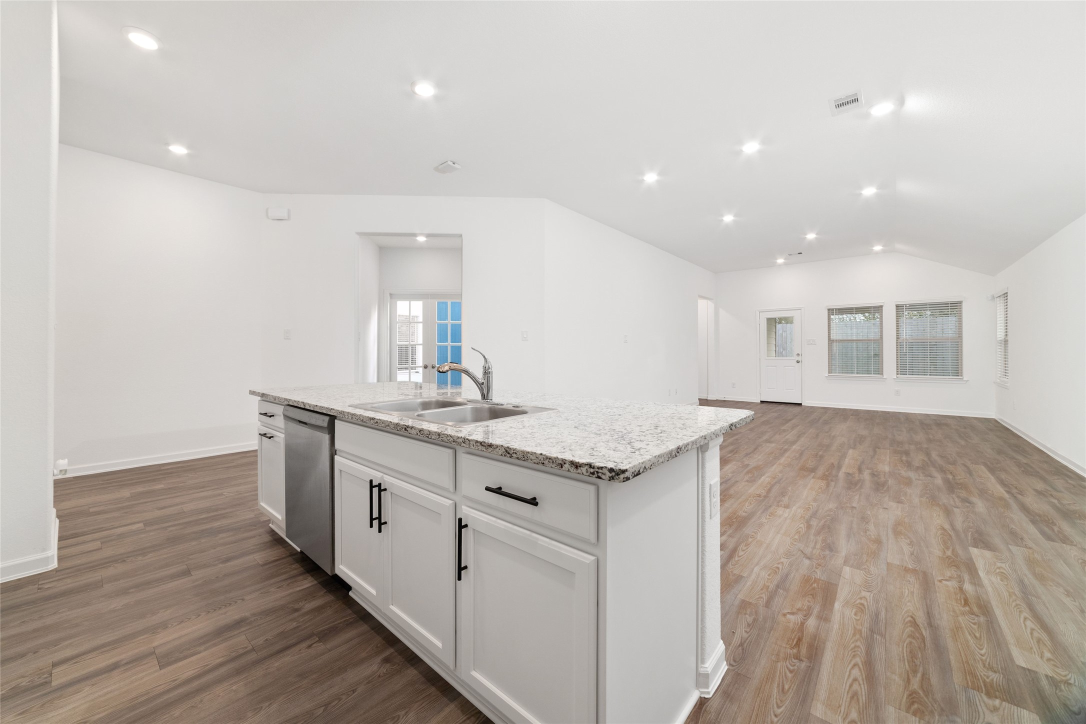 24127 Palomino Sage Trail Property Photo 13
