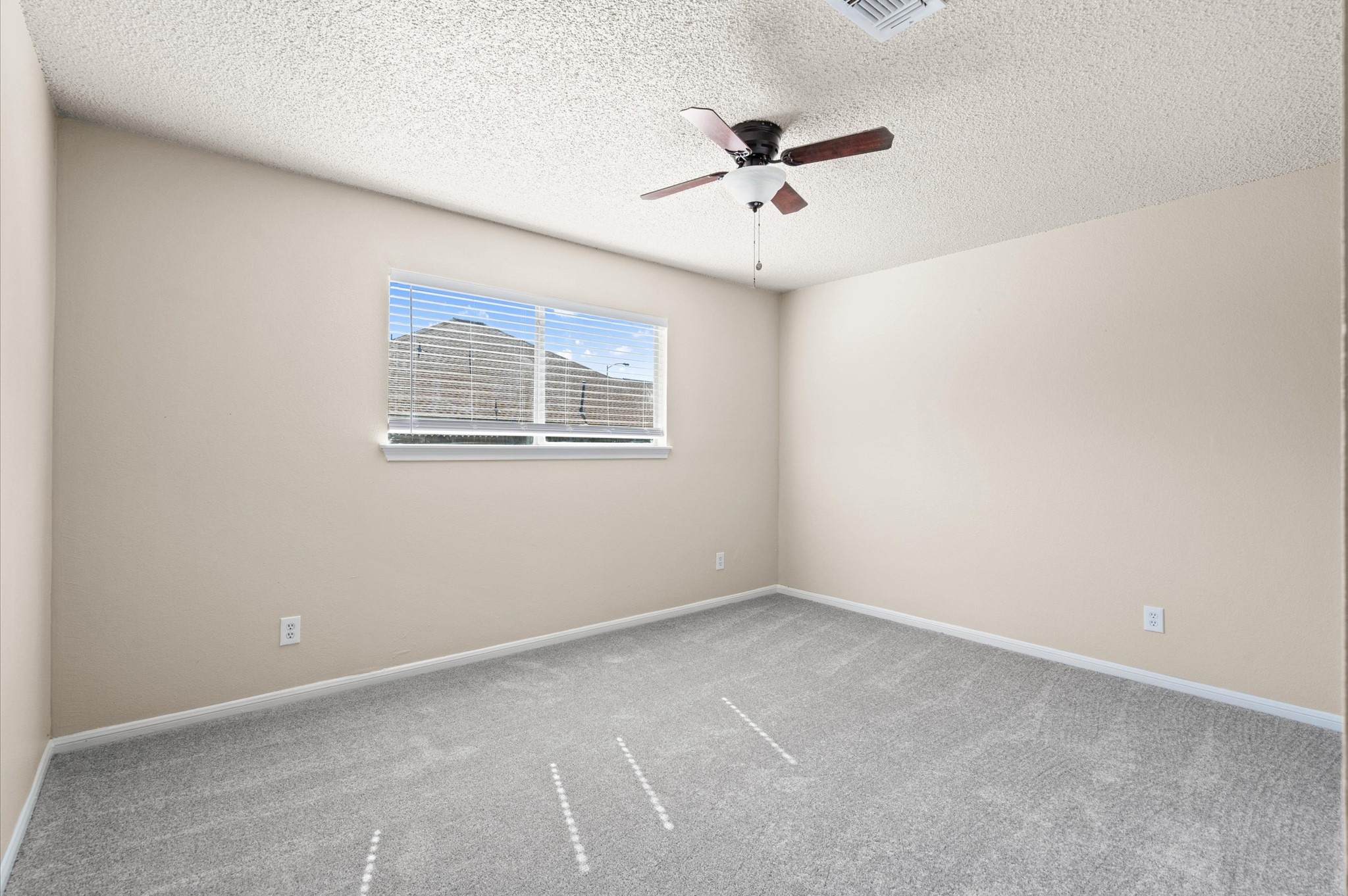 615 Harbor Mist Drive Property Photo 9