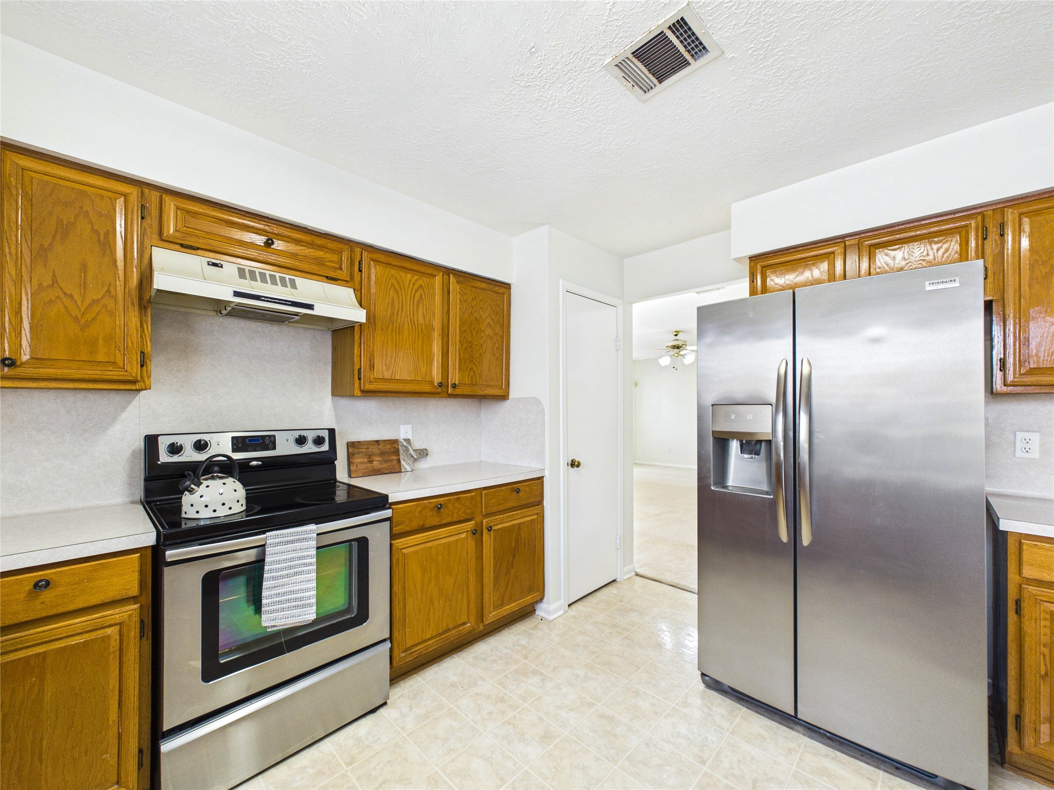 814 Lochnell Drive Property Photo 13