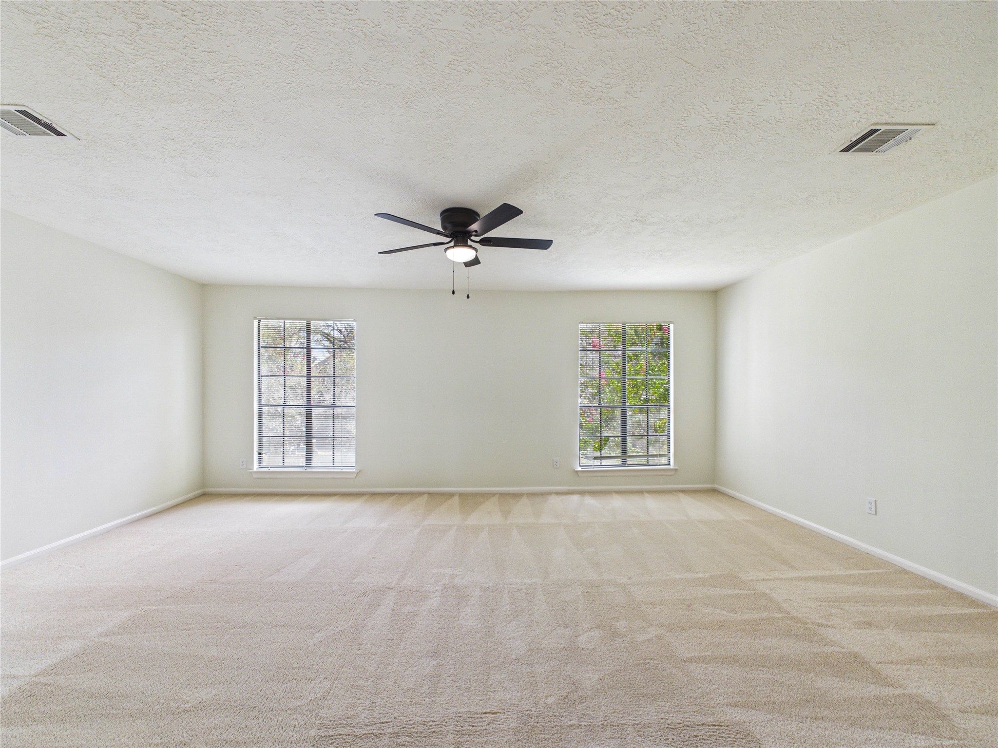 814 Lochnell Drive Property Photo 31