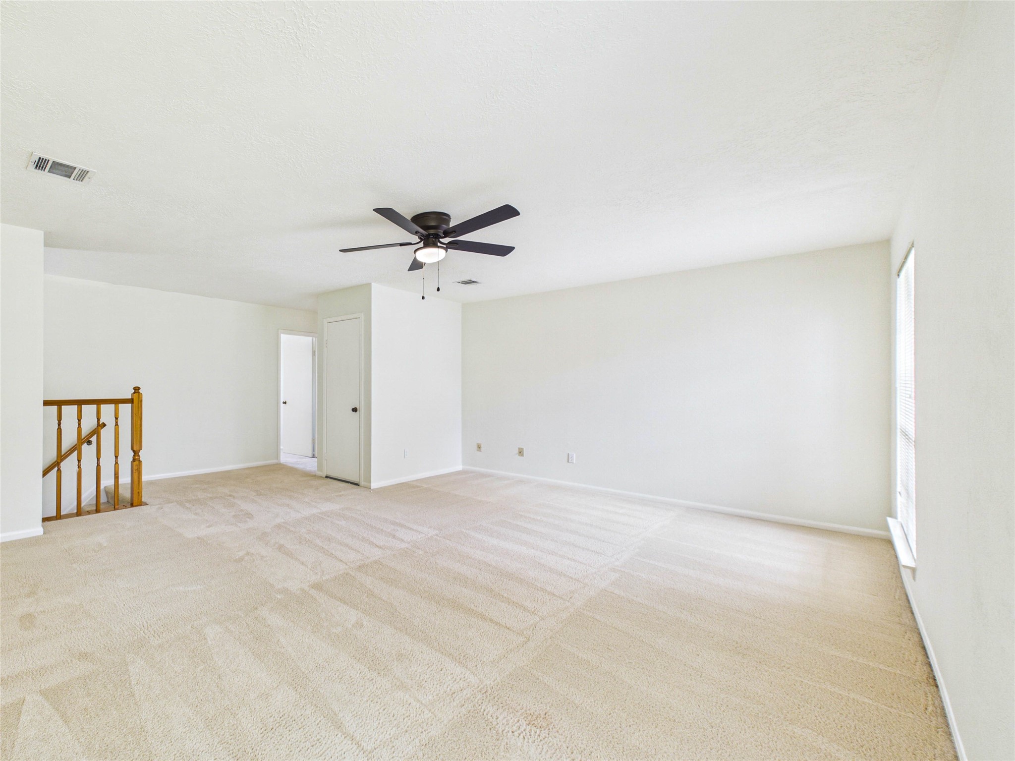 814 Lochnell Drive Property Photo 33