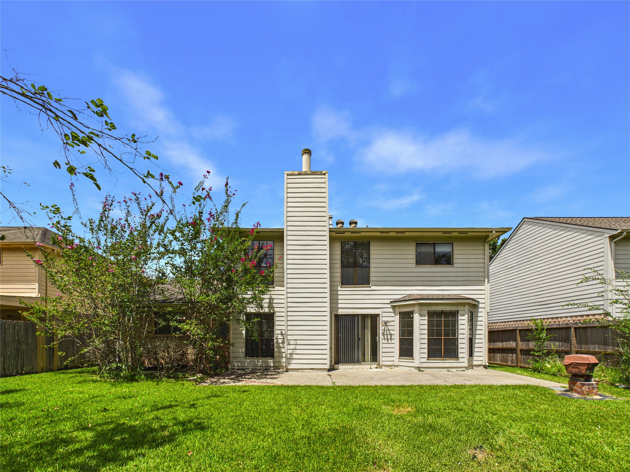 814 Lochnell Drive Property Photo 35