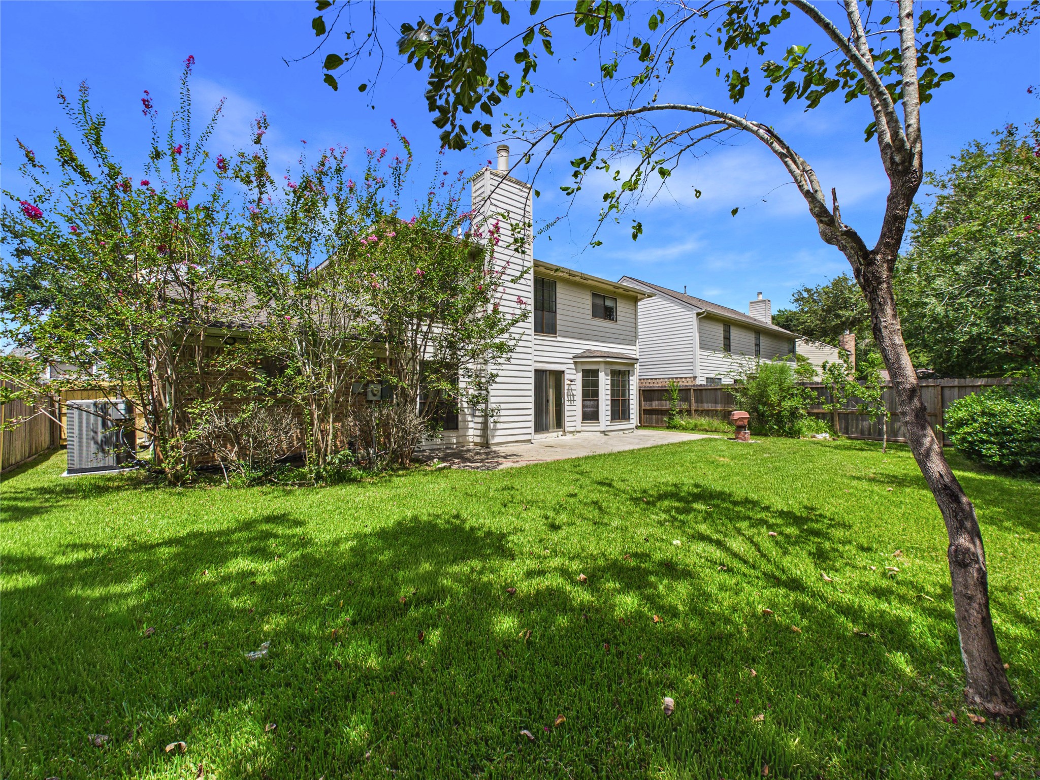 814 Lochnell Drive Property Photo 36