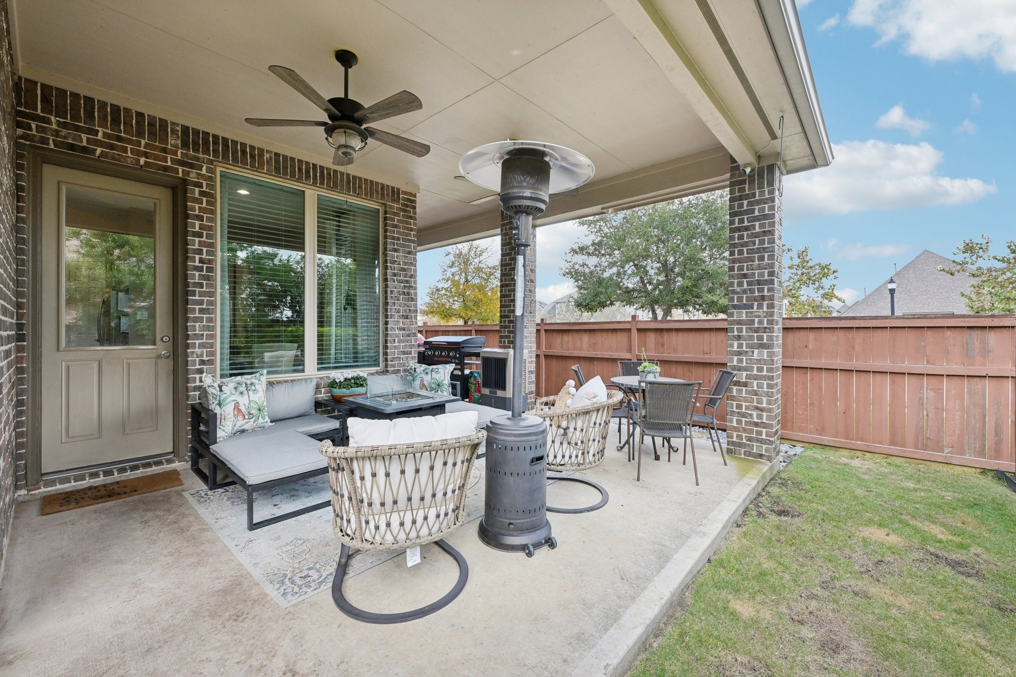 9630 Wildgrove Hollow Drive Property Photo 31