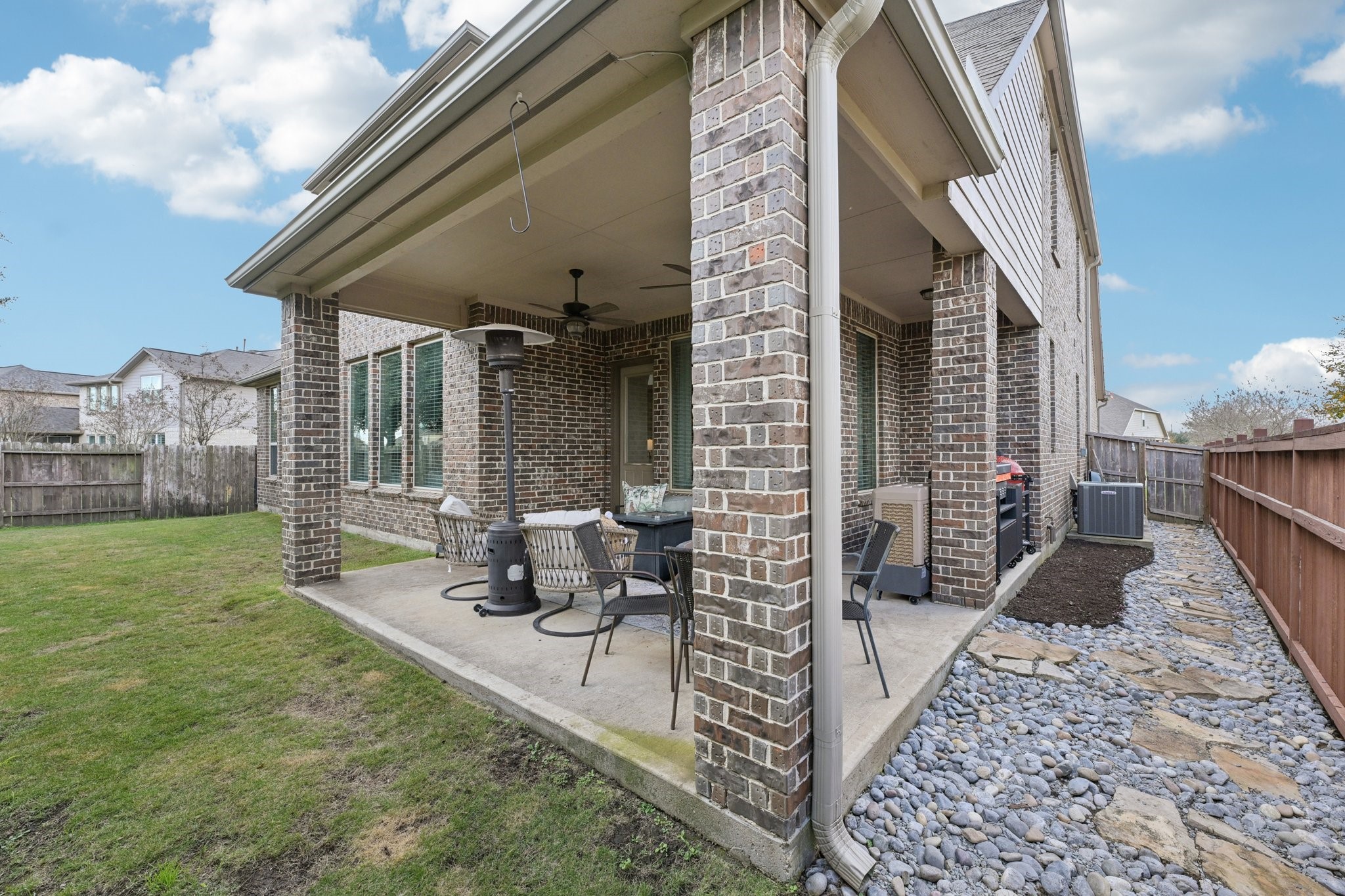9630 Wildgrove Hollow Drive Property Photo 33