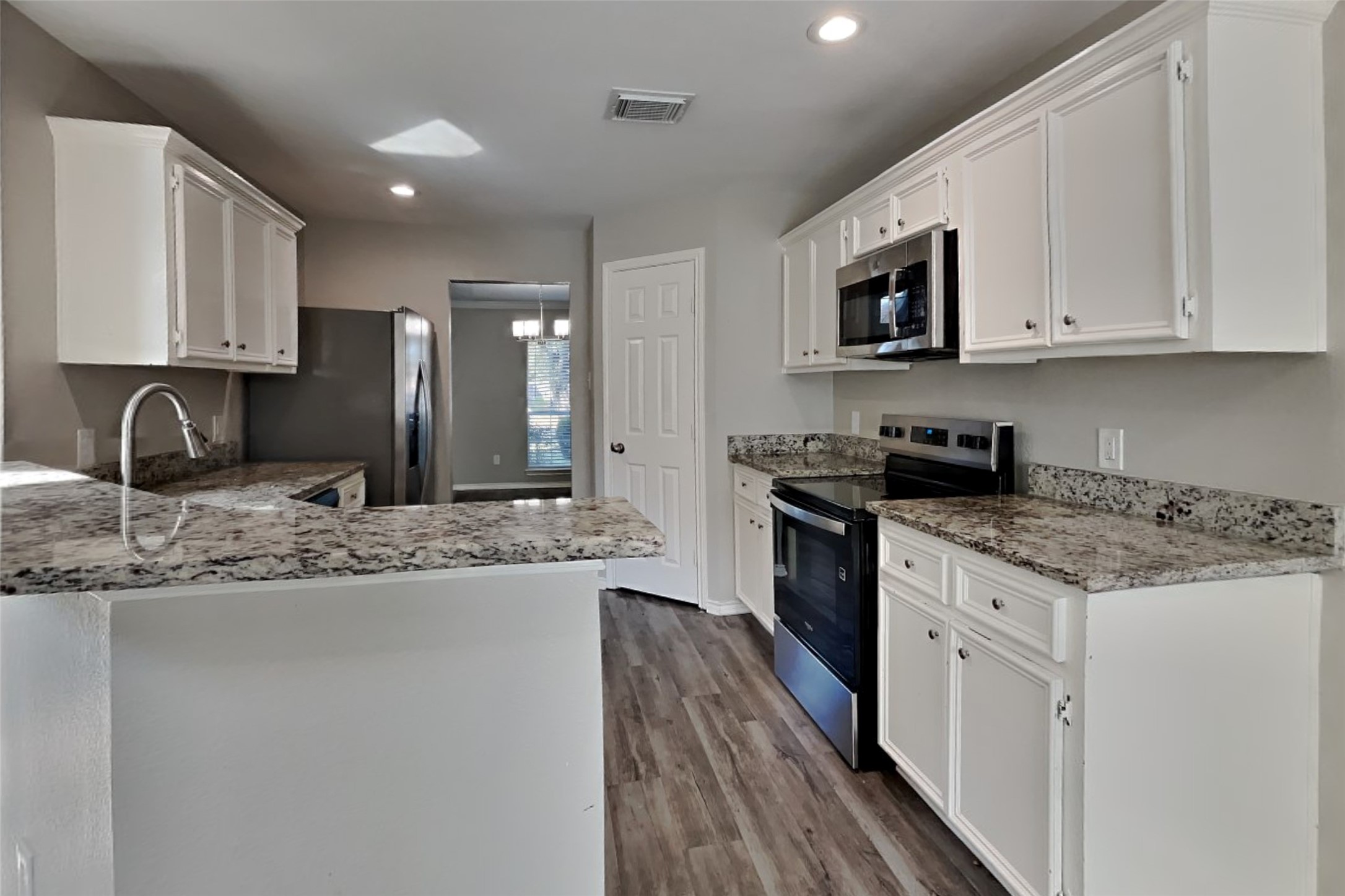 26880 Armor Oaks Drive Property Photo 4