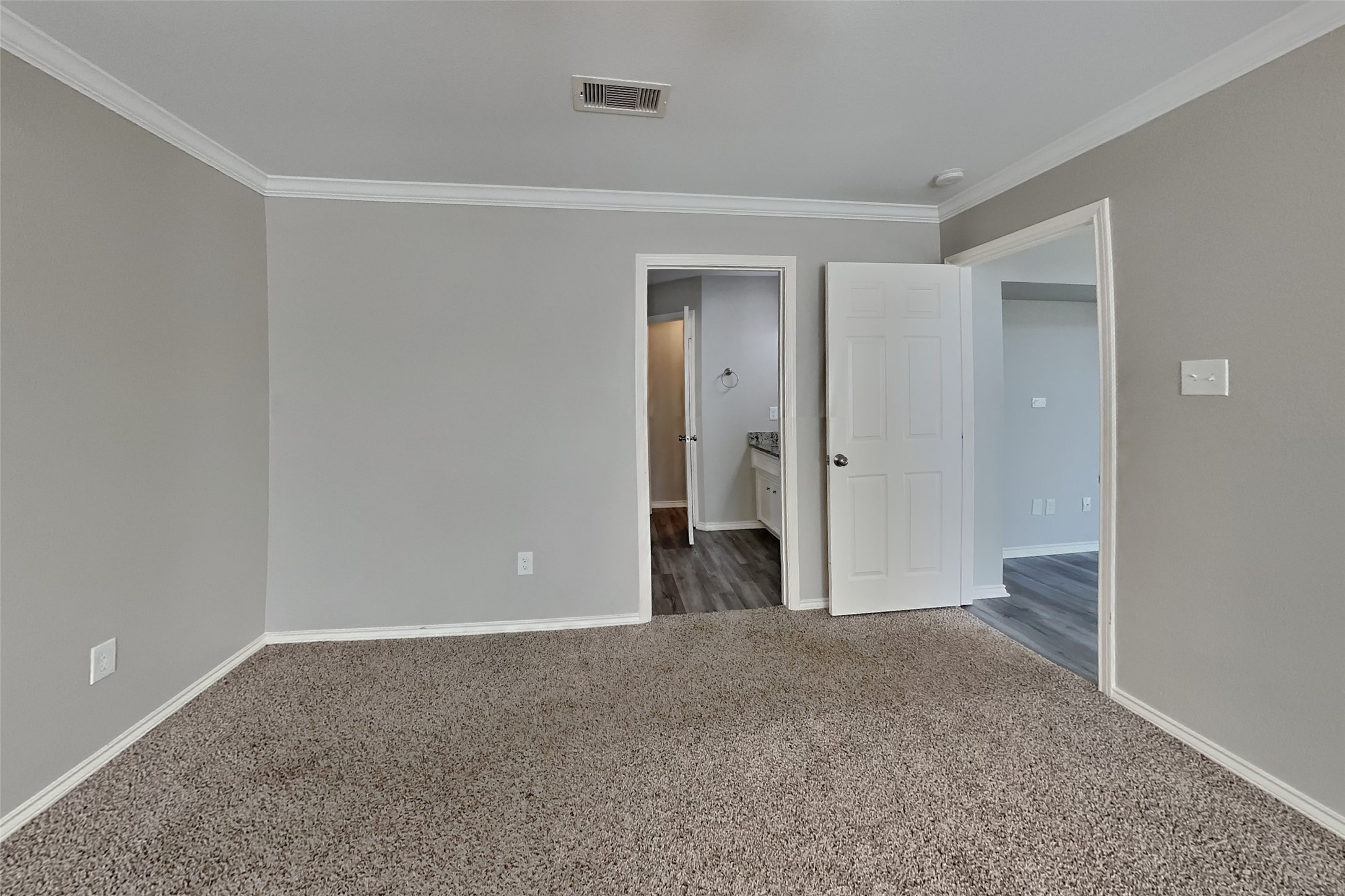 26880 Armor Oaks Drive Property Photo 9