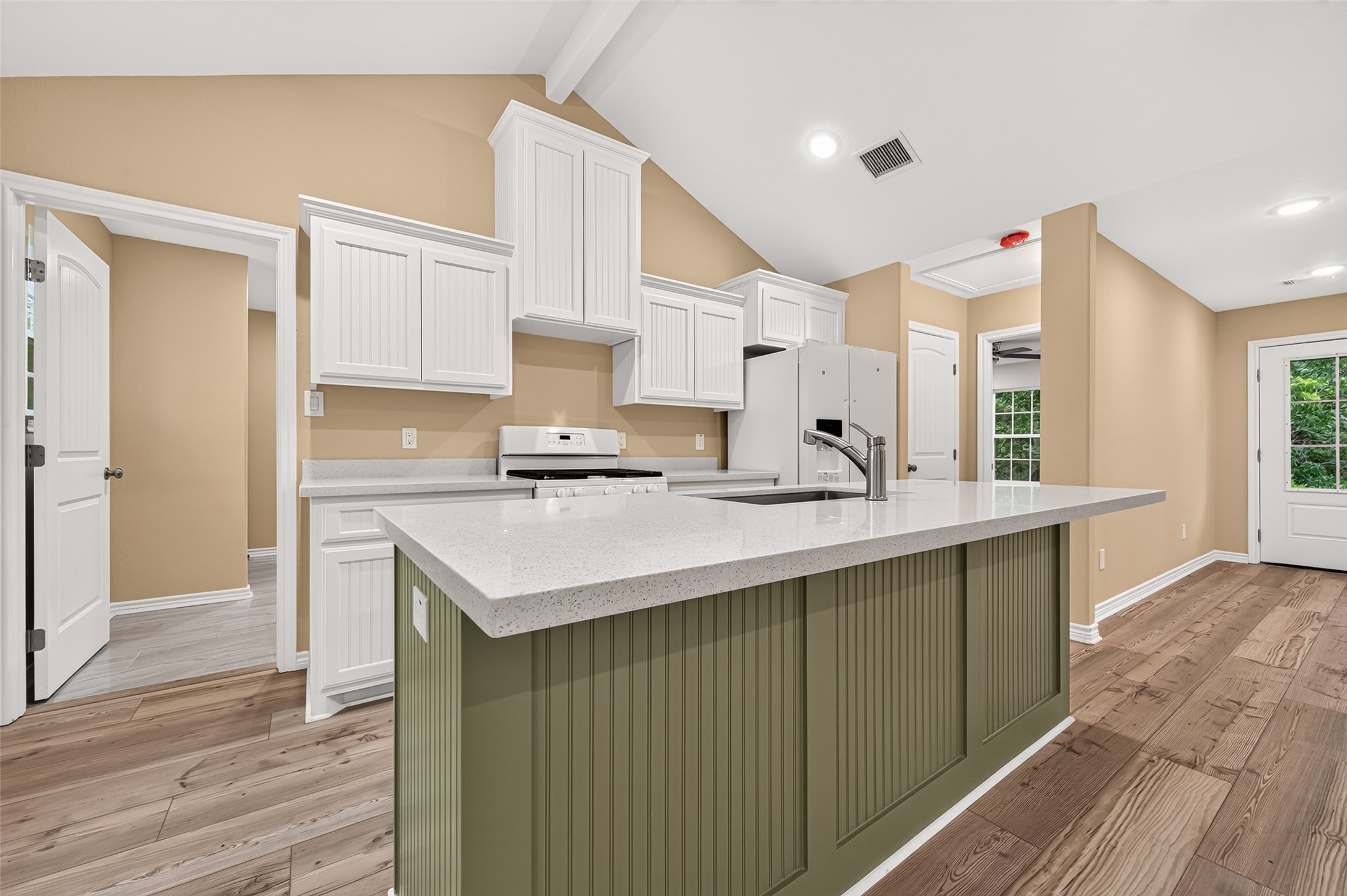 14720 Padre Court Property Photo 15