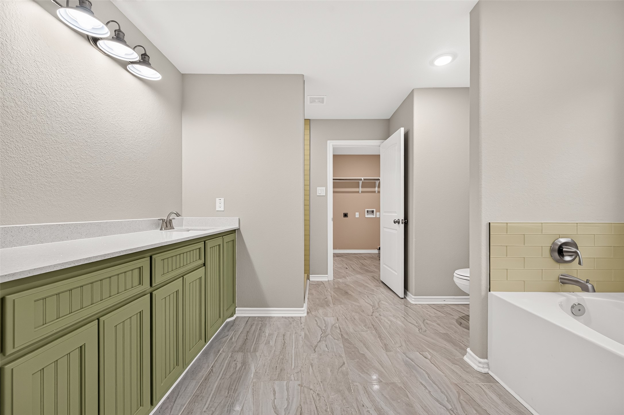 14720 Padre Court Property Photo 34