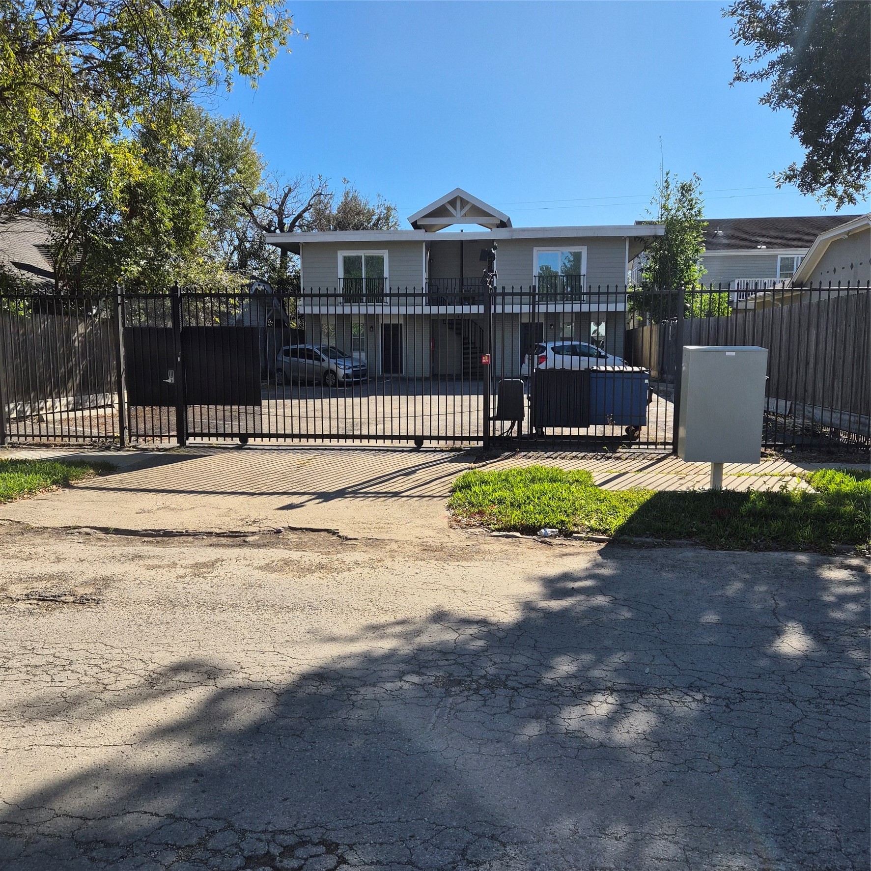 1421 Marshall Street 2 Property Photo 2