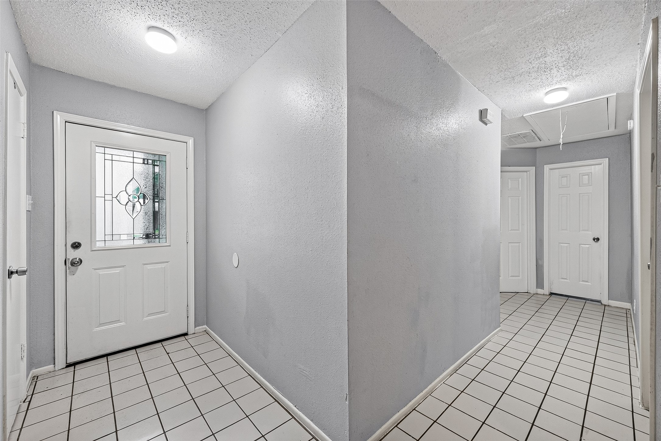 1811 Crosscoach Lane Property Photo 18