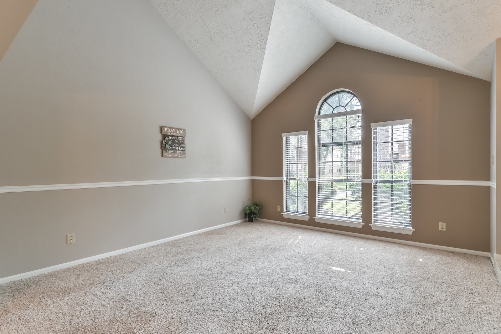 1222 Mabry Mill Road Property Photo 5