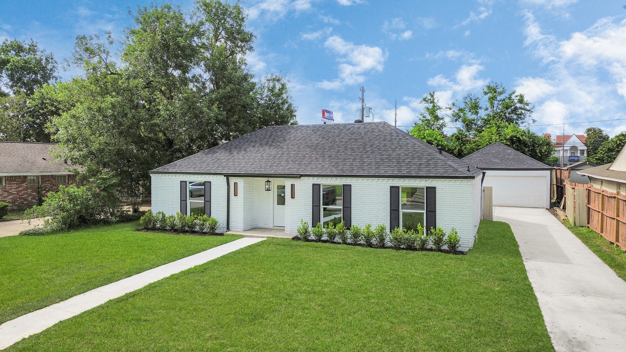 6249 Locke Lane Property Photo 1