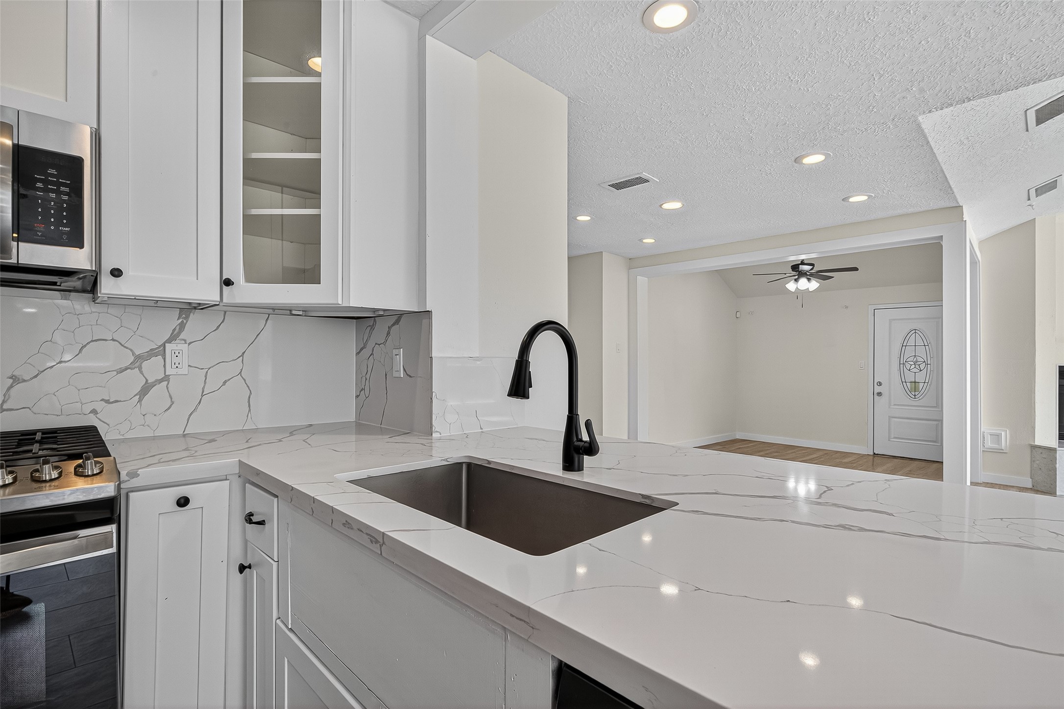 15914 Val Vista Drive Property Photo 21