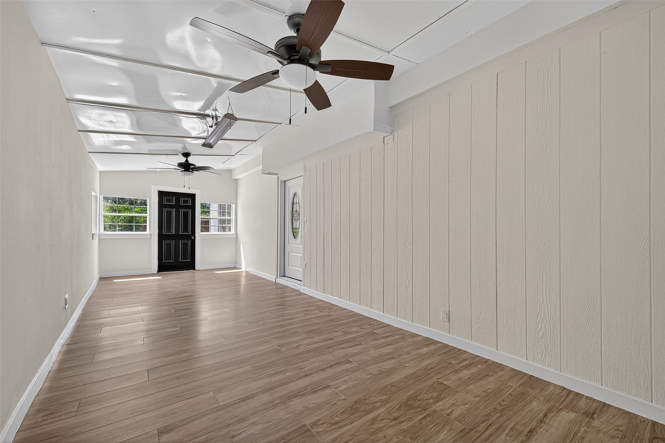 15914 Val Vista Drive Property Photo 28
