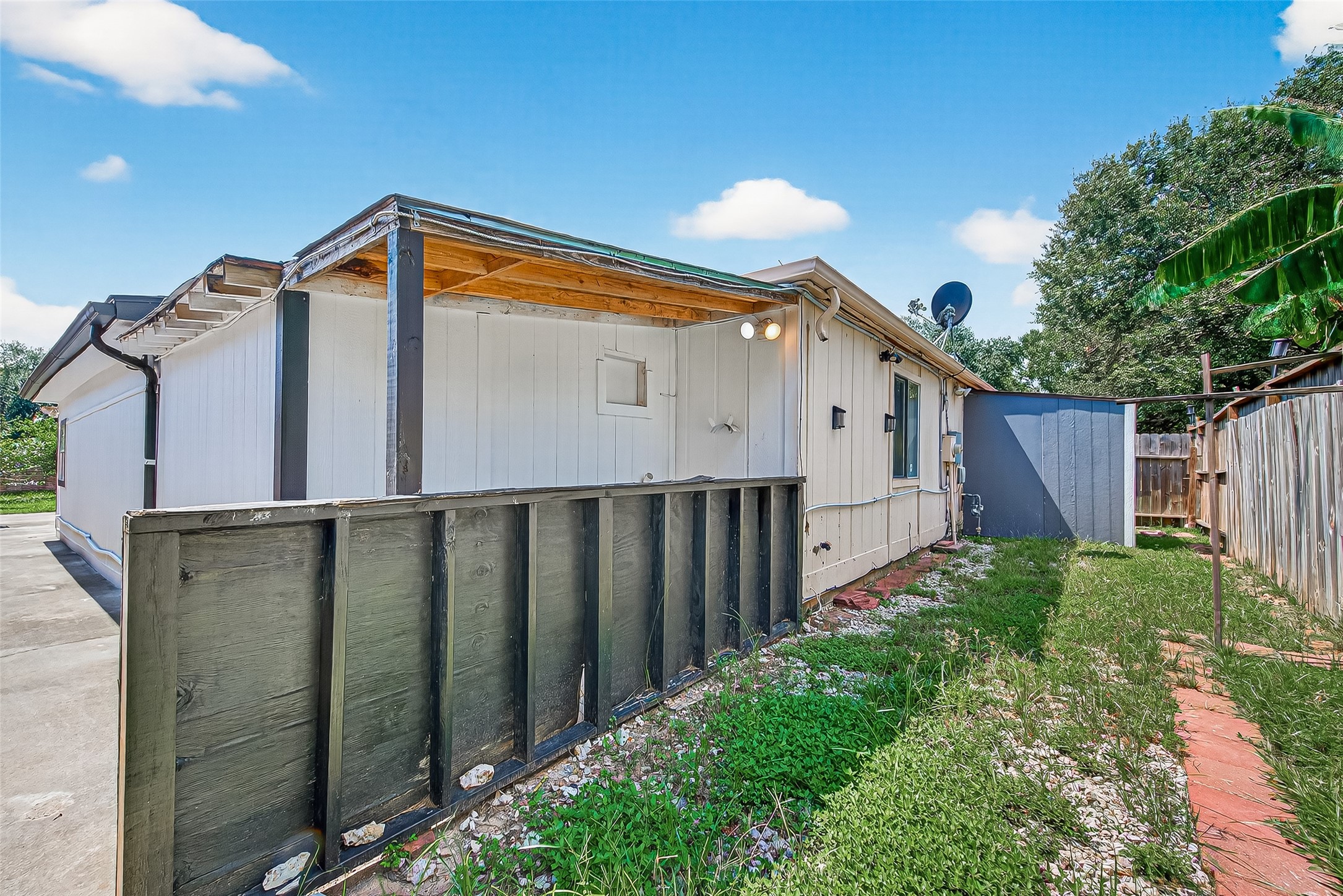 15914 Val Vista Drive Property Photo 45