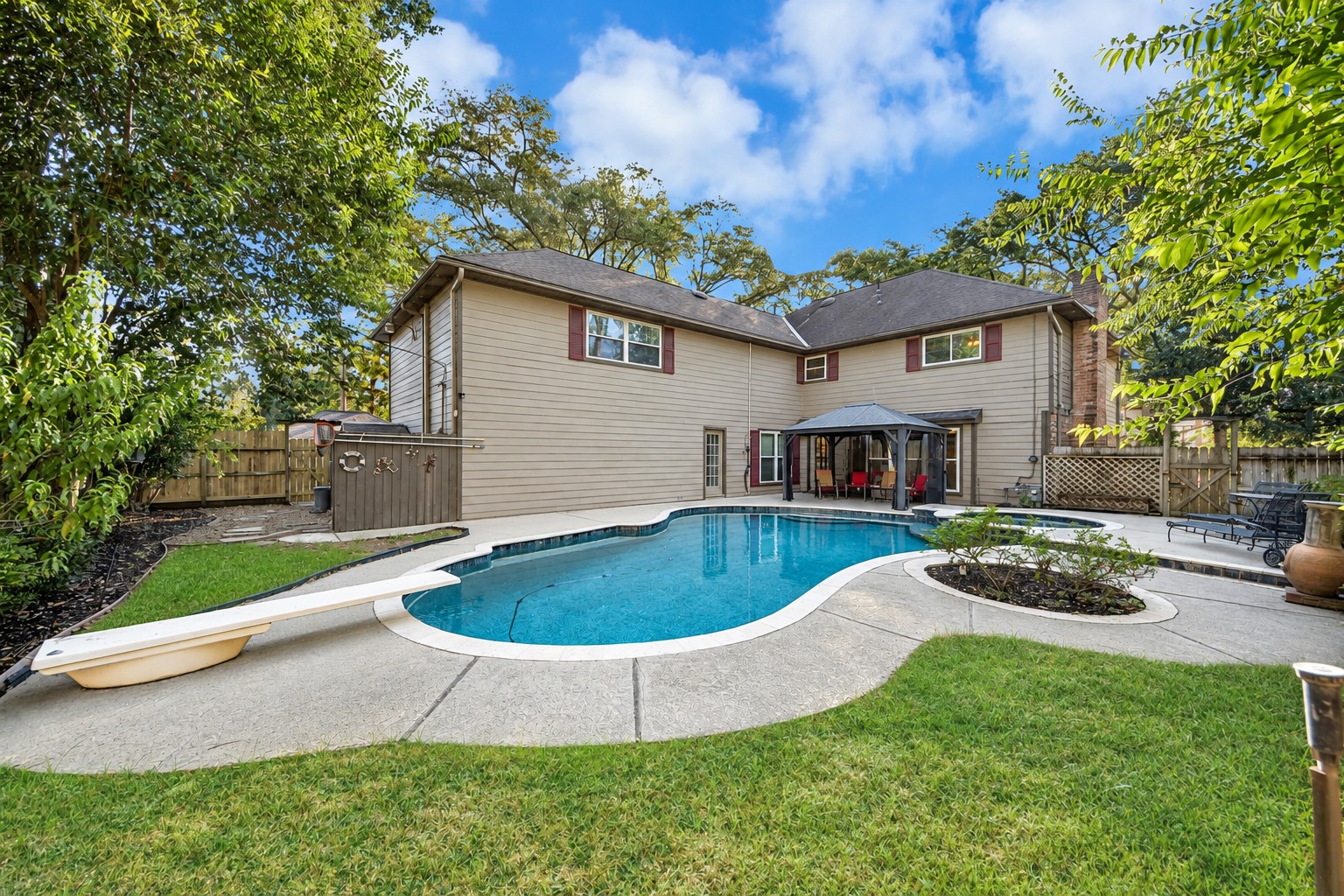 5302 Boyce Springs Drive Property Photo 1