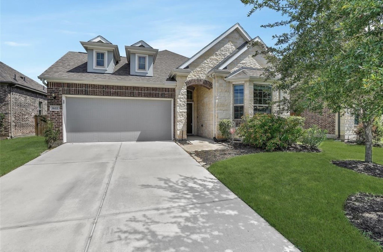 1622 Mahan Drive