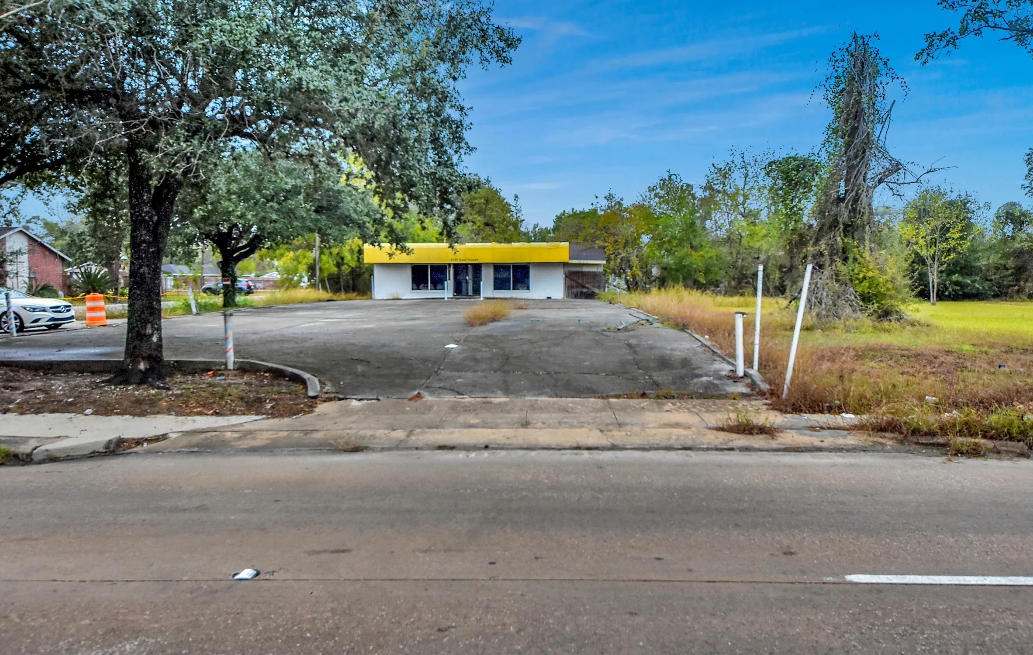 8101 Tidwell Road Property Photo 4