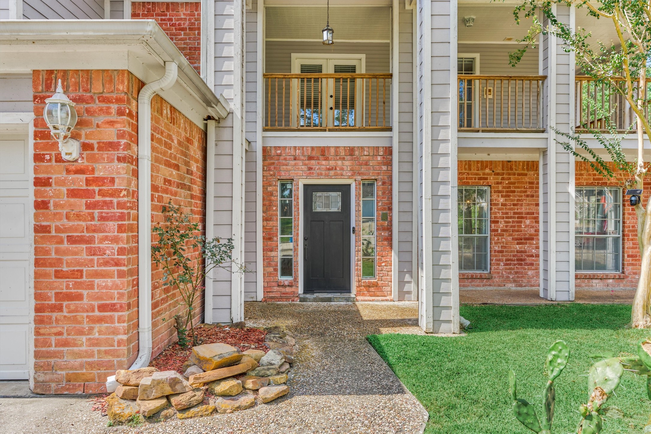 8710 Cross Country Drive Property Photo 4