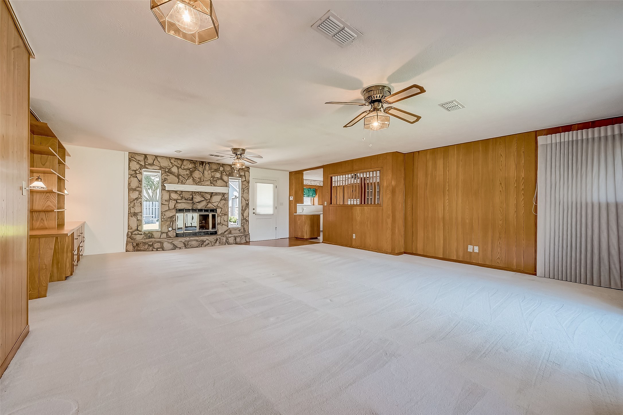 9306 Union Street Property Photo 7